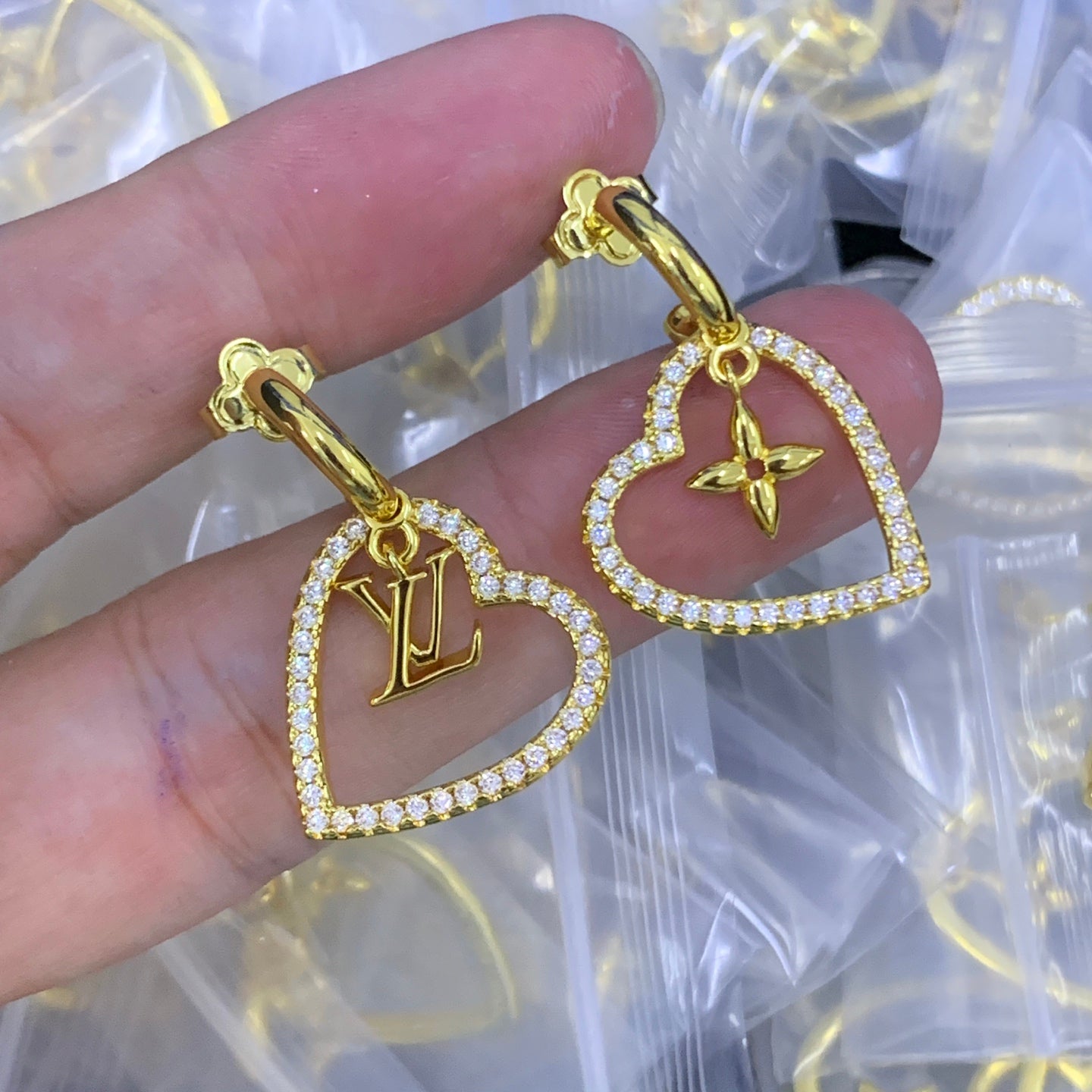LuxluxHouse Low Price And High Quality Accessories Louis Vuitton