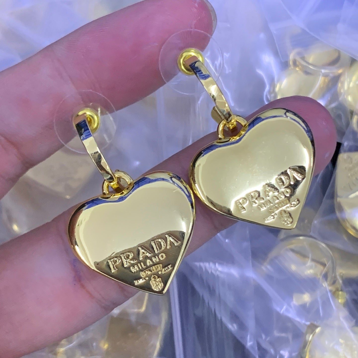 LuxluxHouse Low Price And High Quality Accessories Prada
