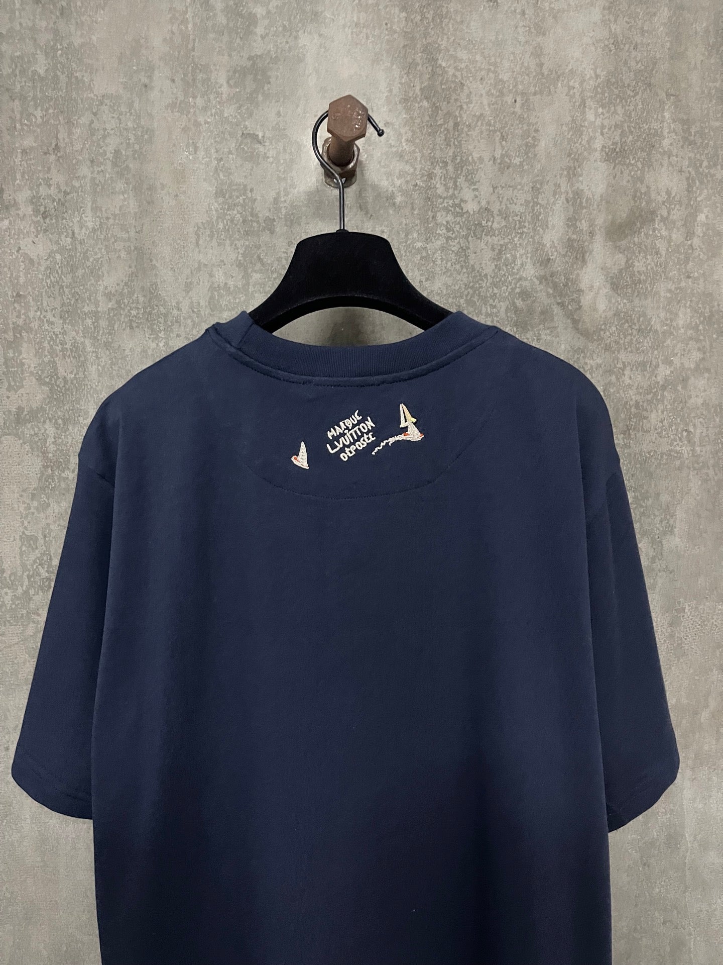 LuxluxHouse Best Quality Clothes T-shirt Louis Vuitton