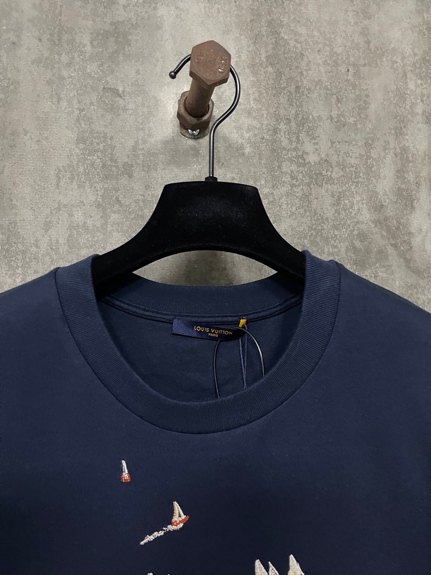 LuxluxHouse Best Quality Clothes T-shirt Louis Vuitton