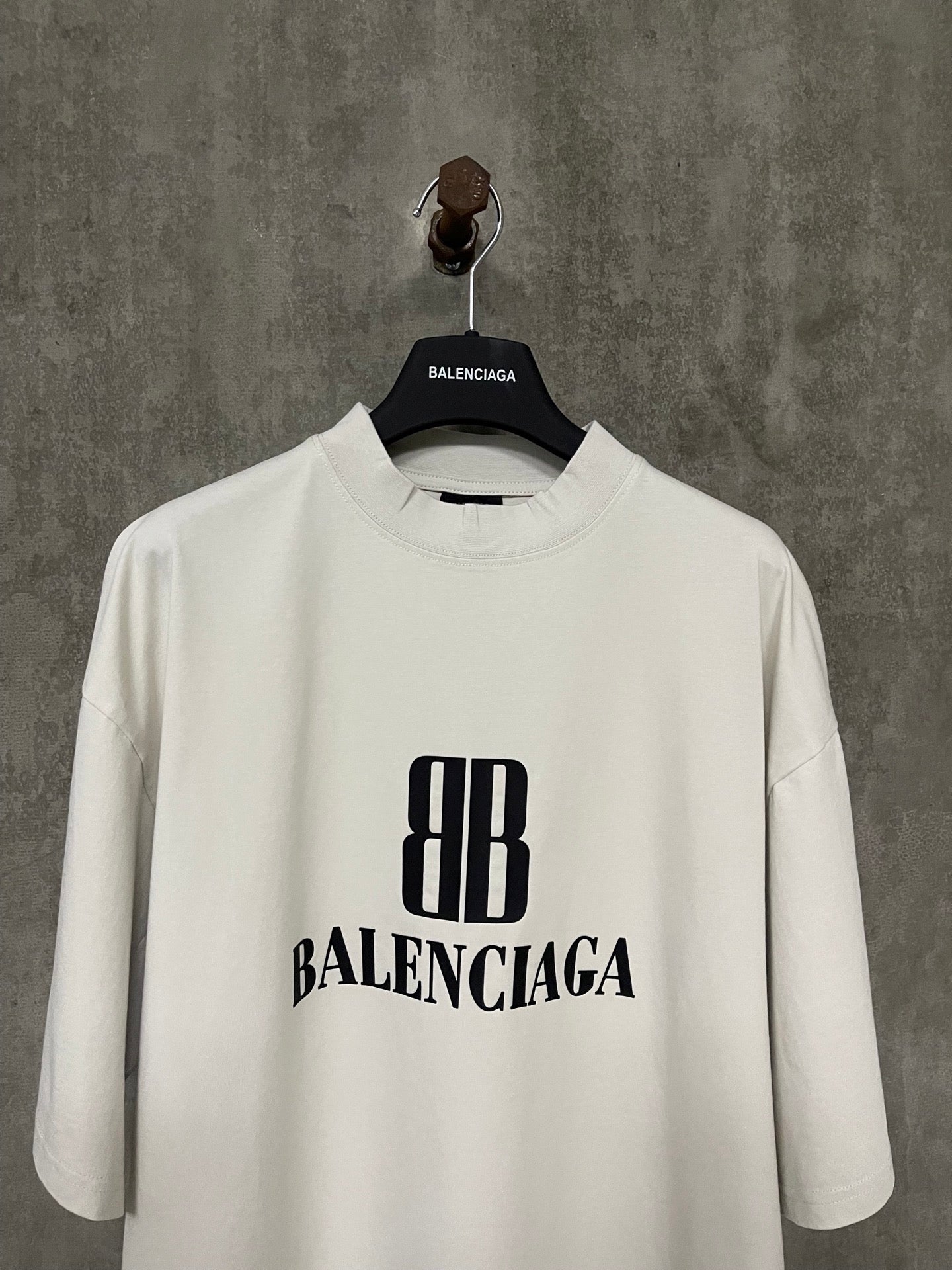 LuxluxHouse Best Quality Clothes Balenciaga T-shirt