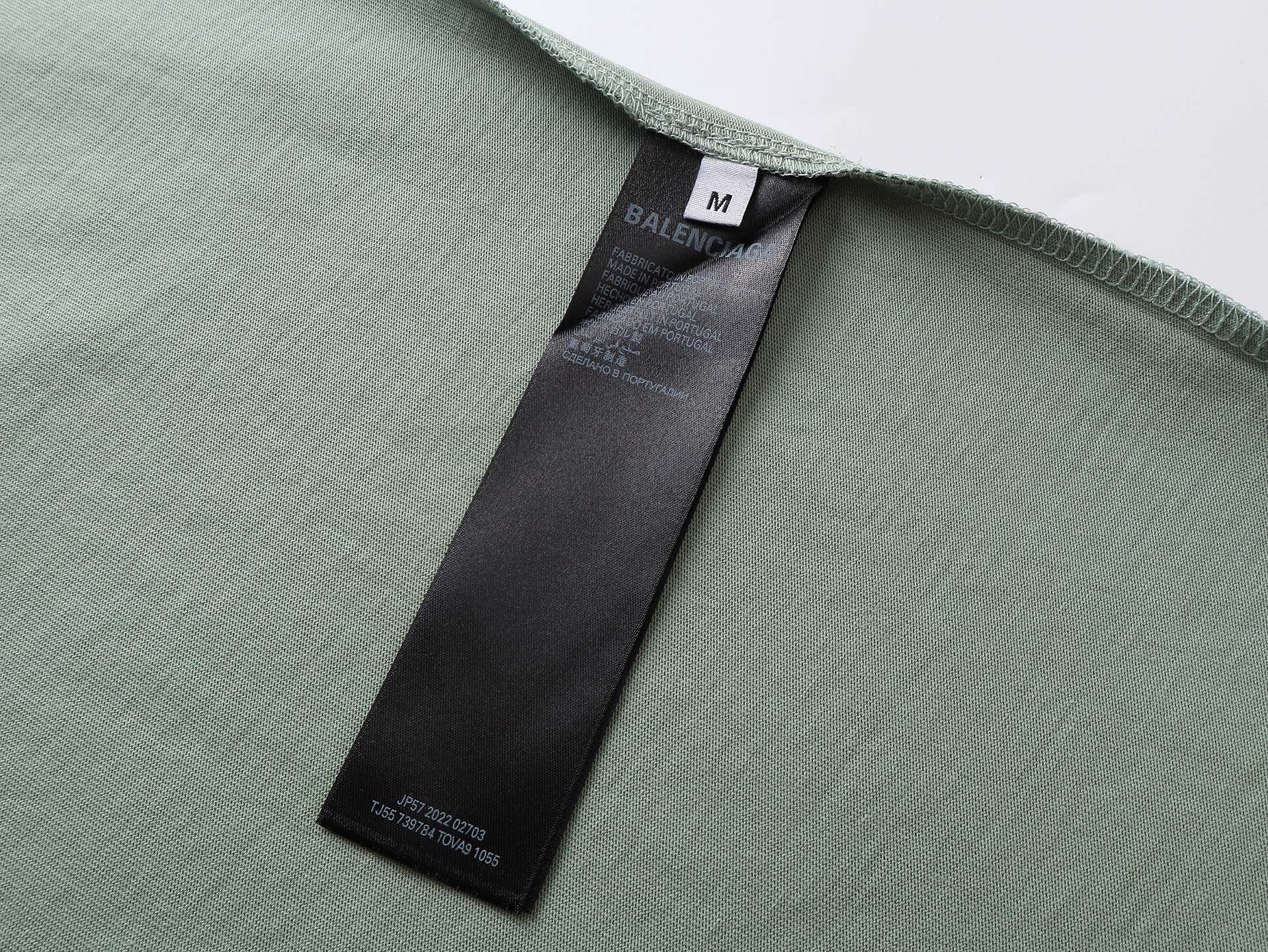 LuxluxHouse Best Quality Clothes Balenciaga T-shirt