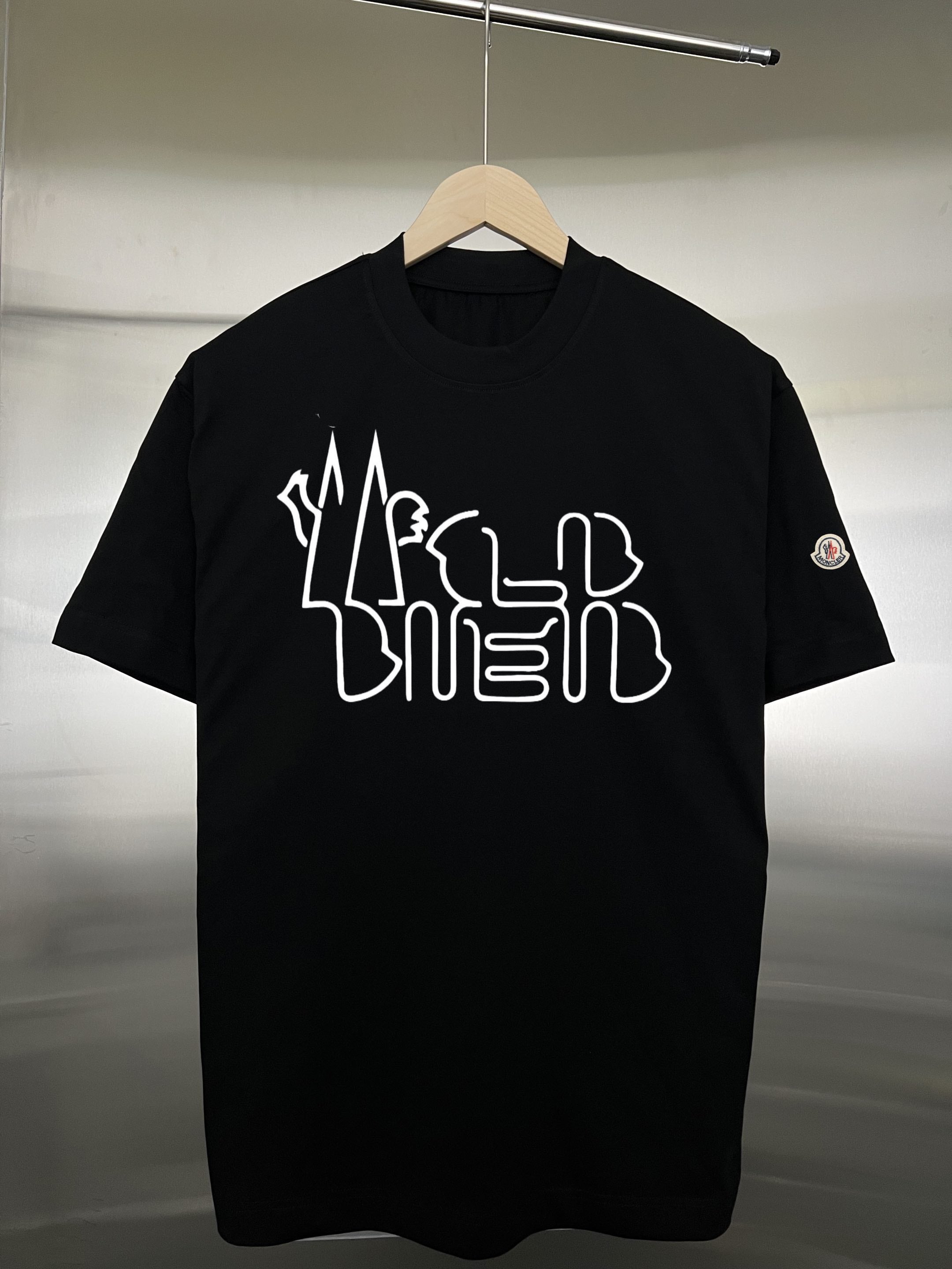 LuxluxHouse Best Quality Clothes T-shirt Moncler