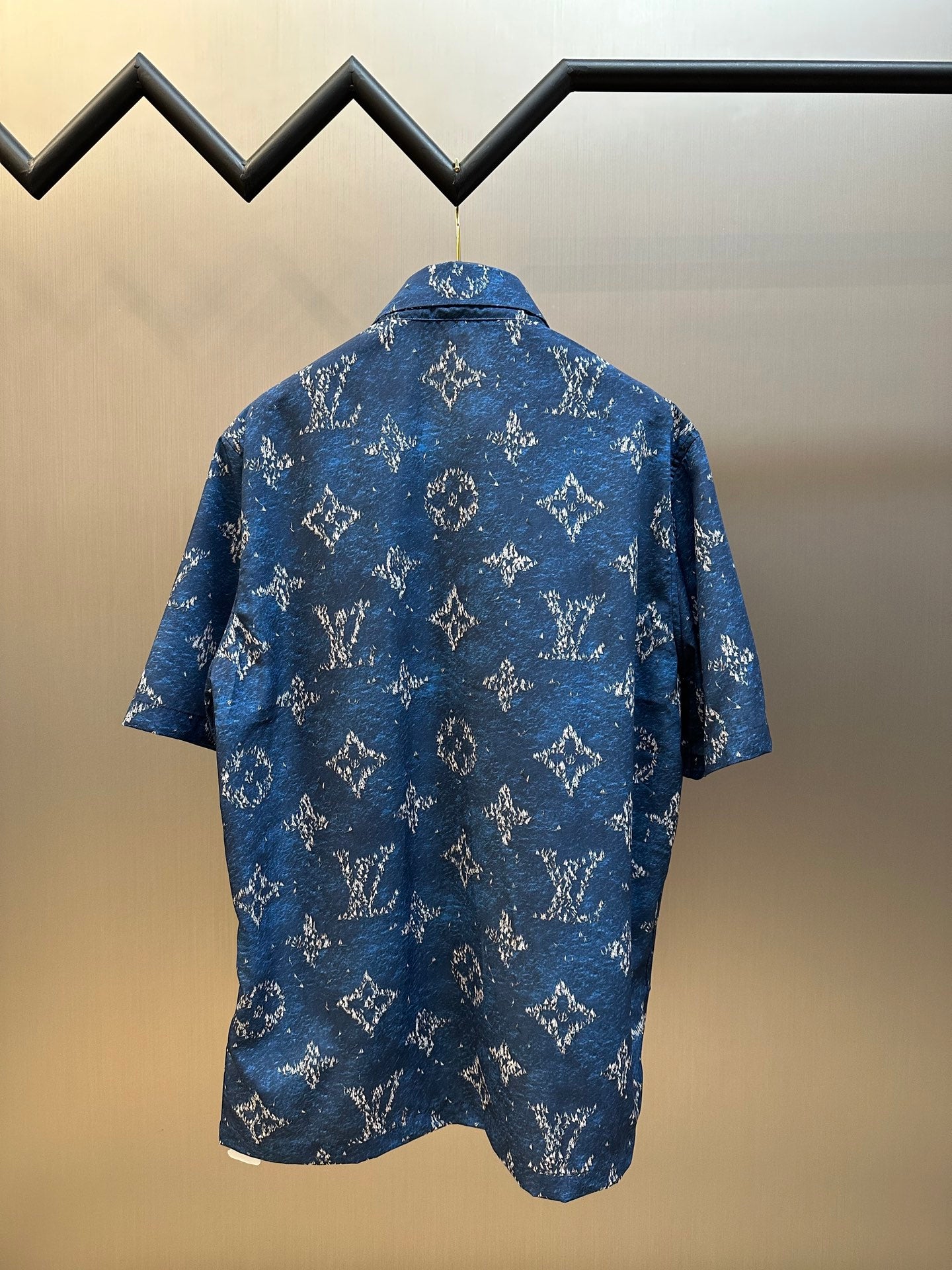 LuxluxHouse Best Quality Clothes Shirts&Polo Louis Vuitton