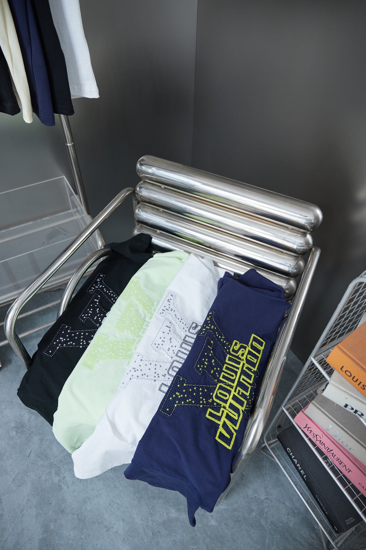 LuxluxHouse Best Quality Clothes T-shirt Louis Vuitton