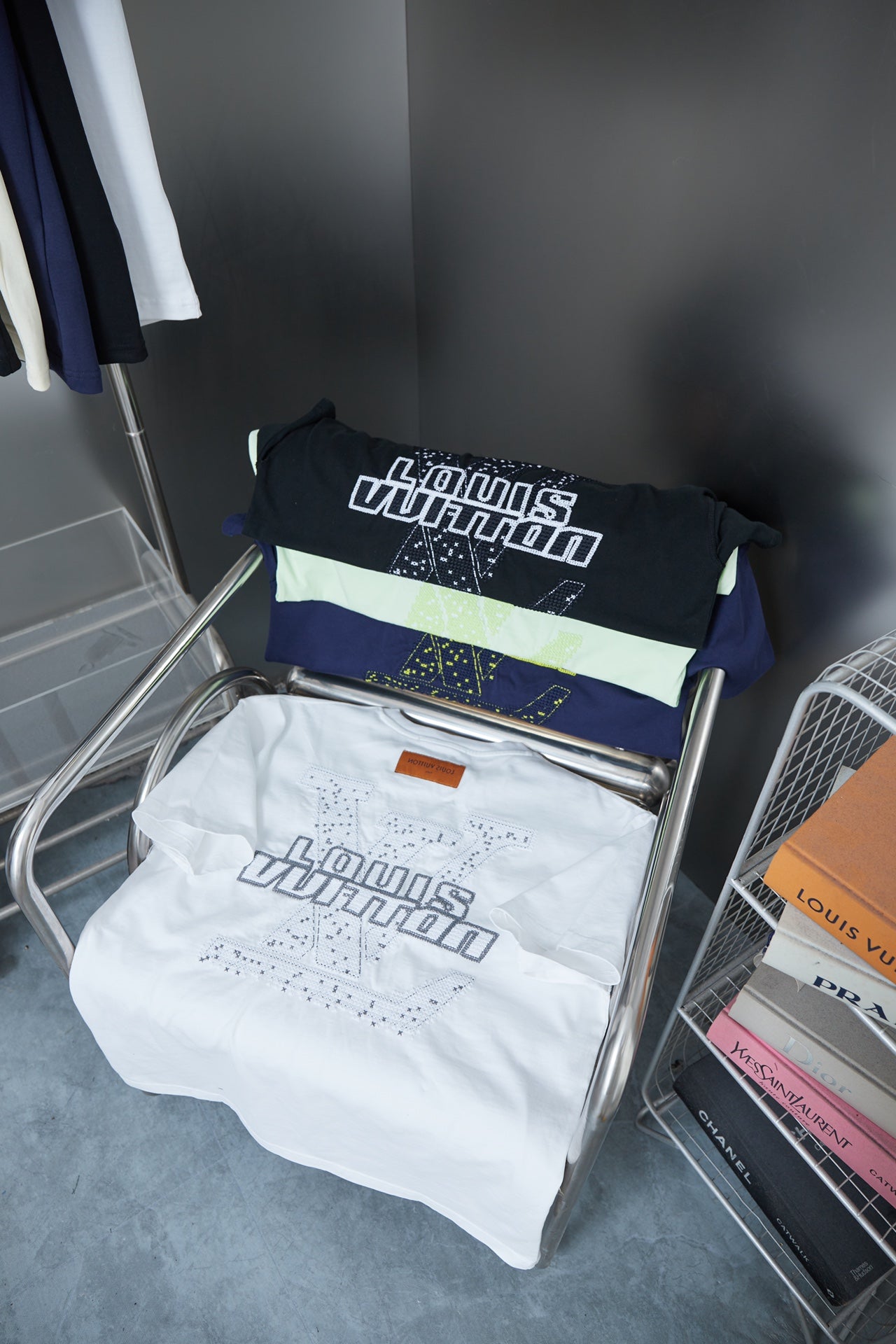 LuxluxHouse Best Quality Clothes T-shirt Louis Vuitton