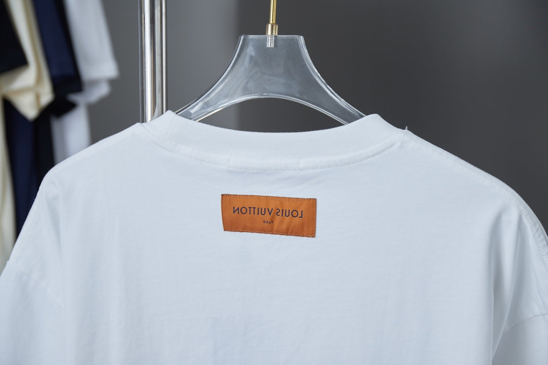 LuxluxHouse Best Quality Clothes T-shirt Louis Vuitton