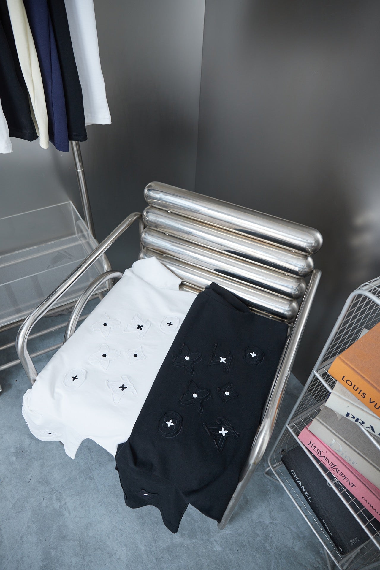 LuxluxHouse Best Quality Clothes T-shirt Louis Vuitton