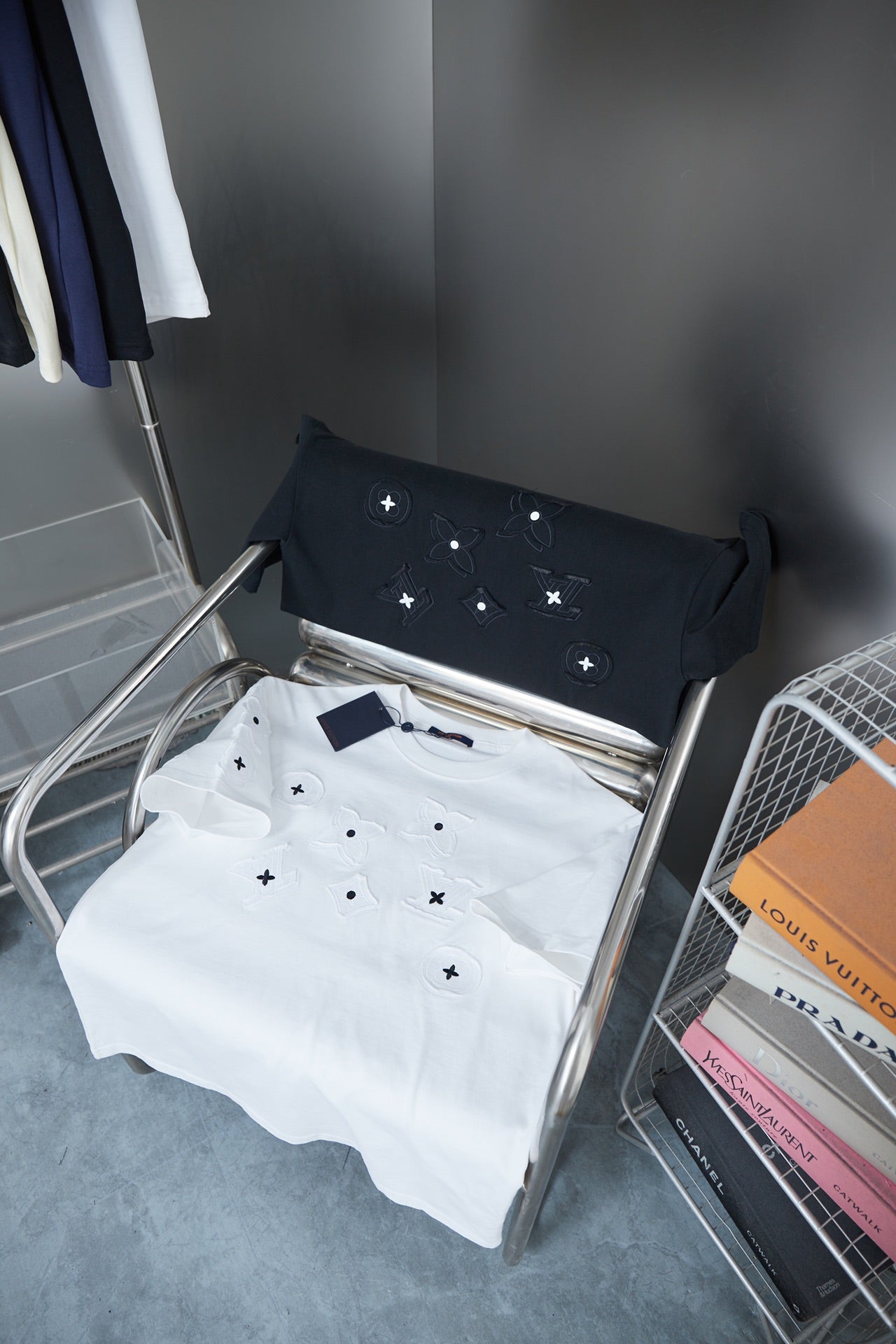 LuxluxHouse Best Quality Clothes T-shirt Louis Vuitton