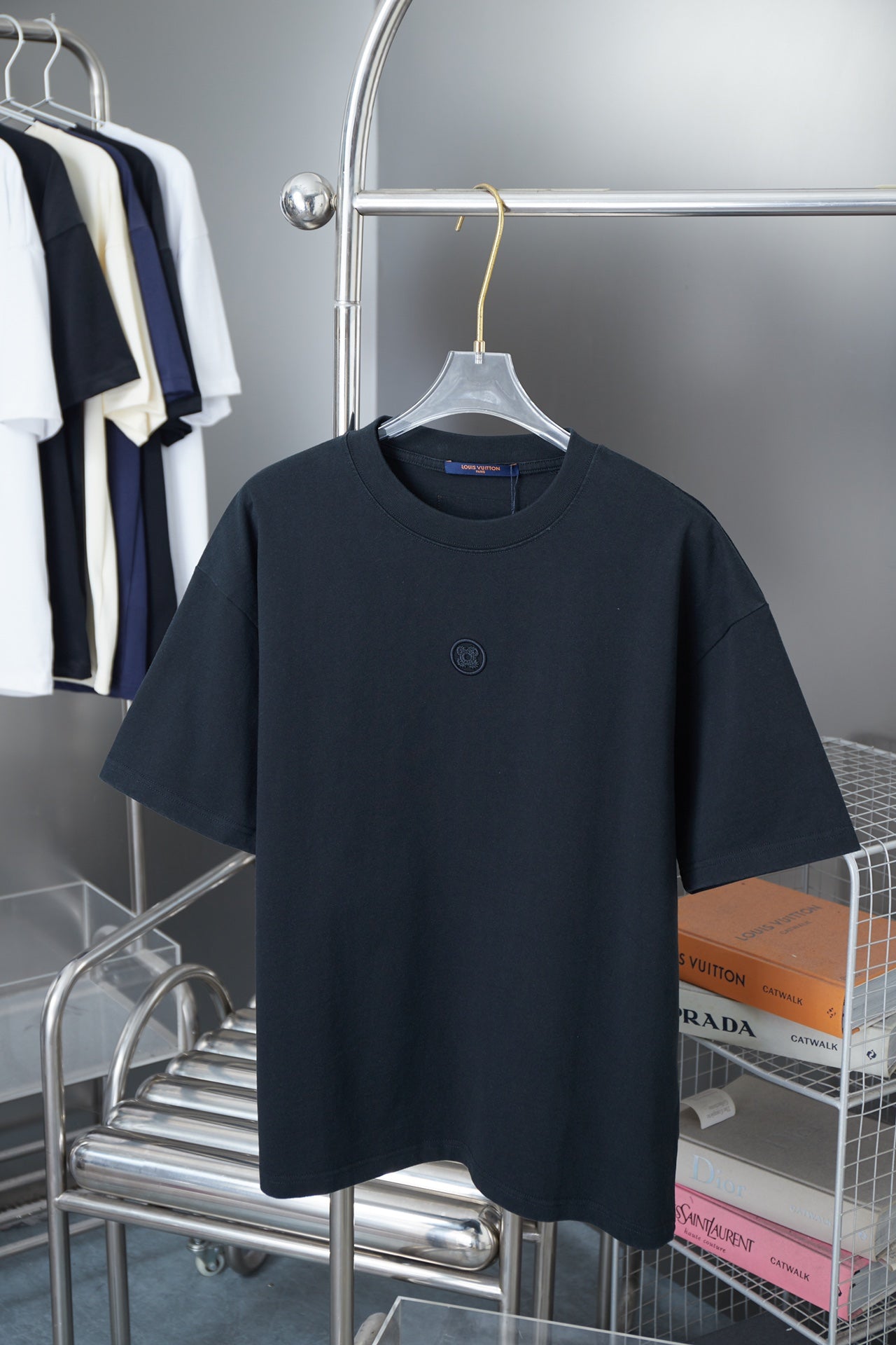 LuxluxHouse Best Quality Clothes T-shirt Louis Vuitton