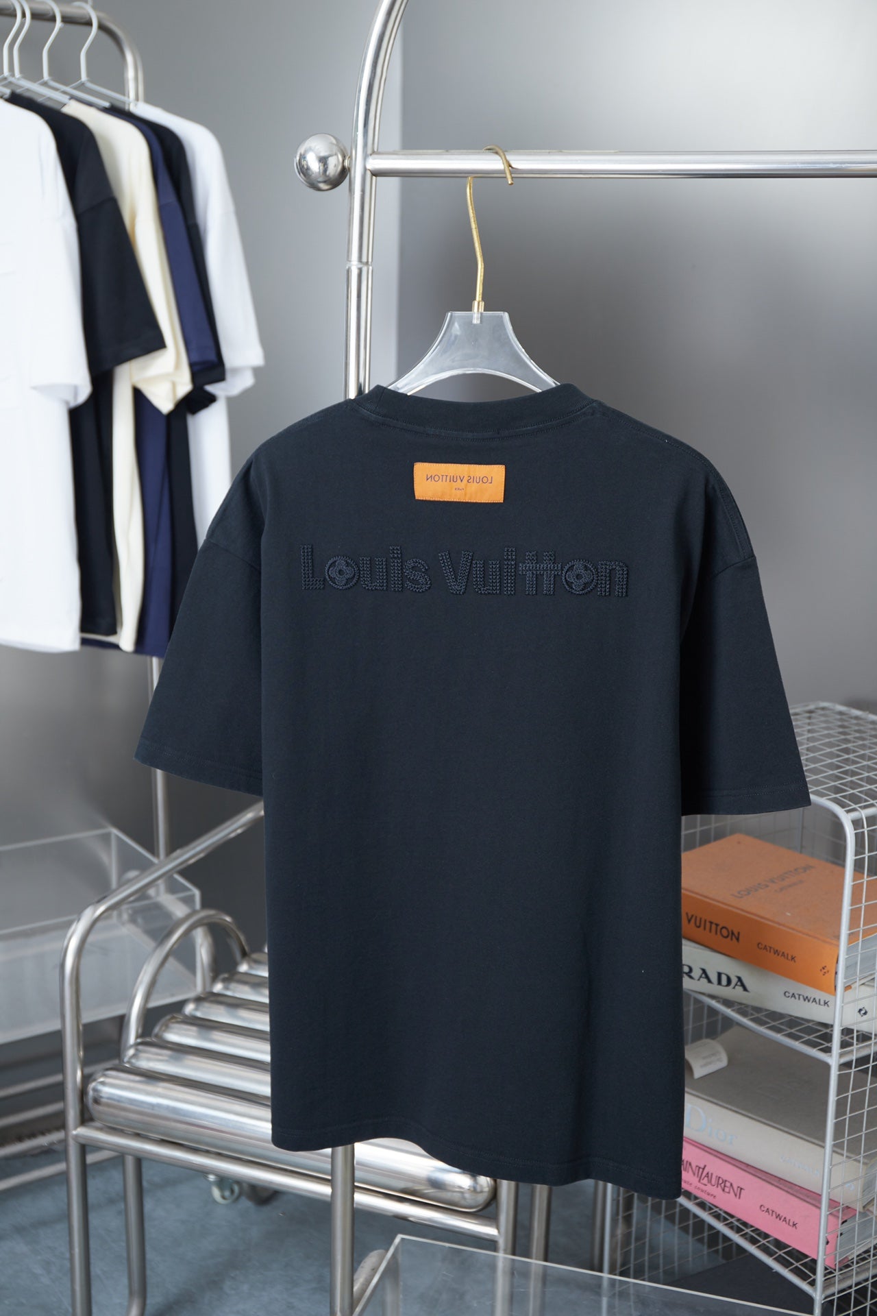 LuxluxHouse Best Quality Clothes T-shirt Louis Vuitton