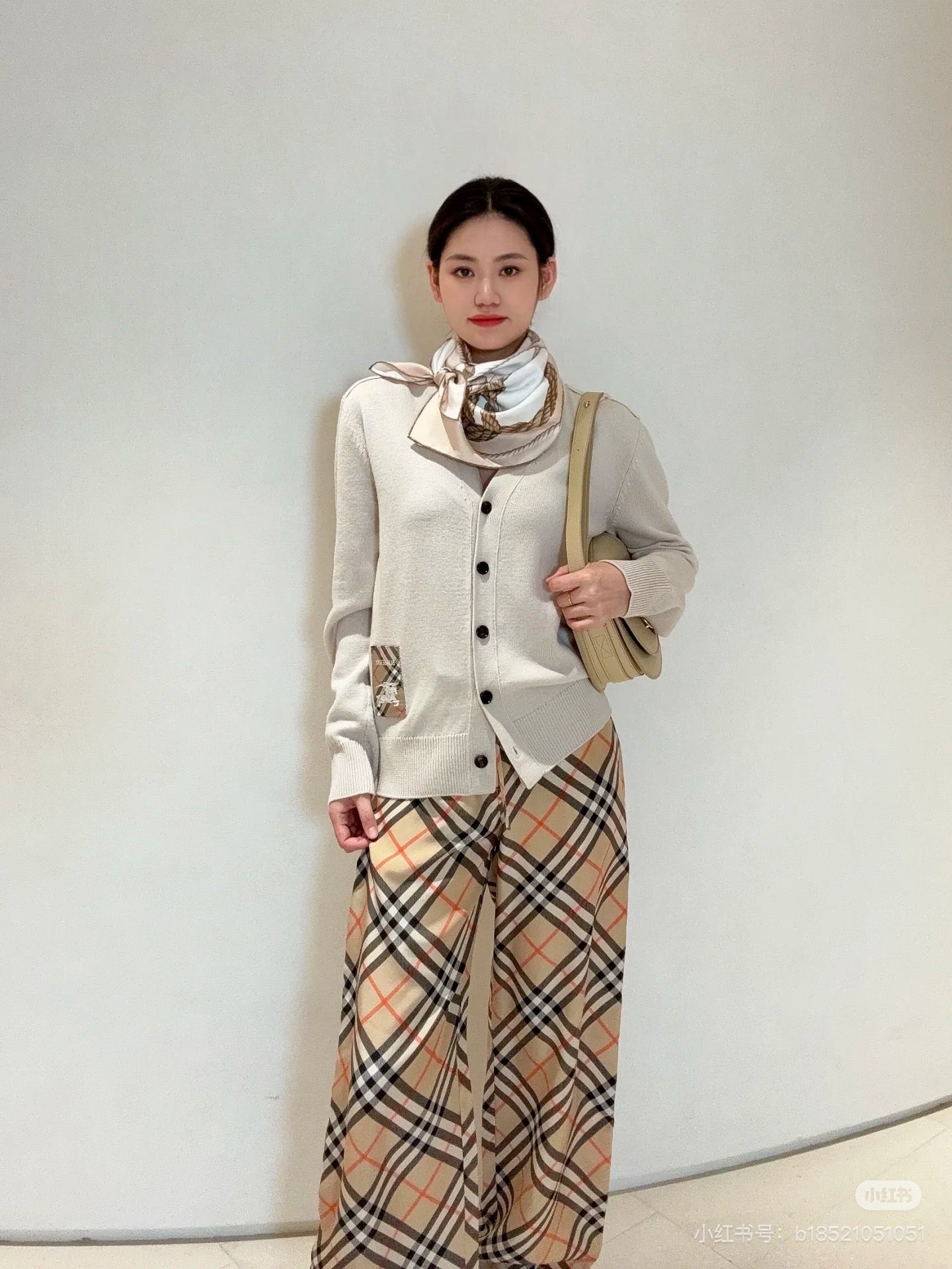 LuxluxHouse Best Quality Clothes Burberry Hoodie & Sweater