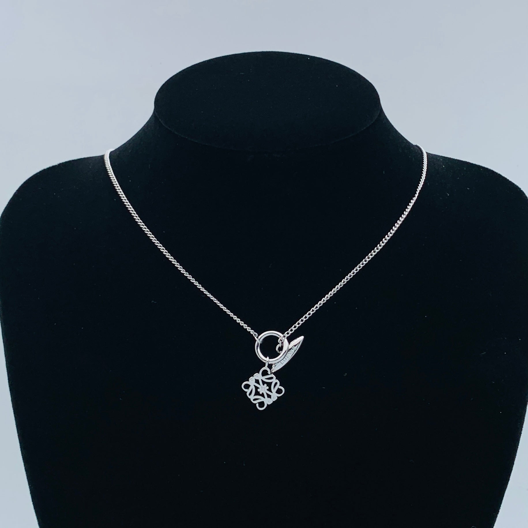 LuxluxHouse Low Price And High Quality Accessories Loewe
