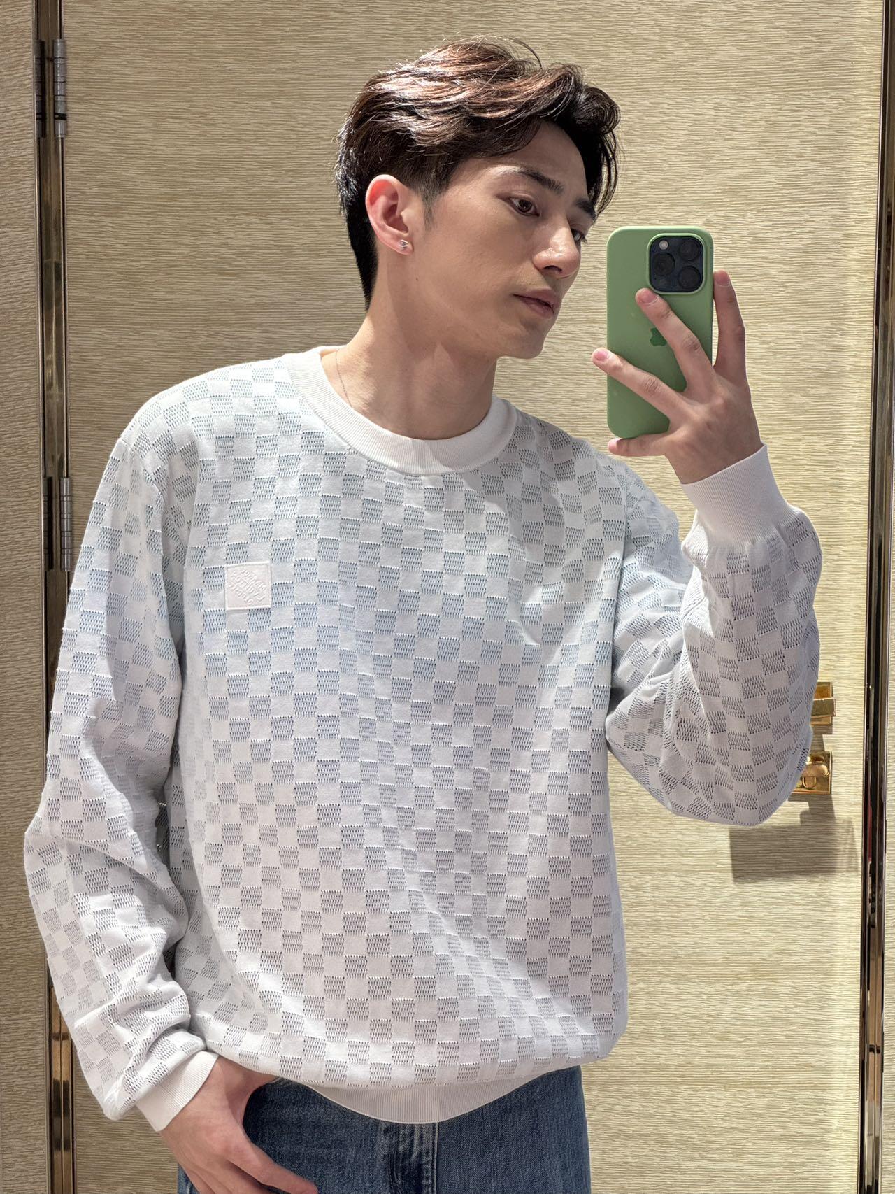 LuxluxHouse Best Quality Clothes Hoodie & Sweater Louis Vuitton