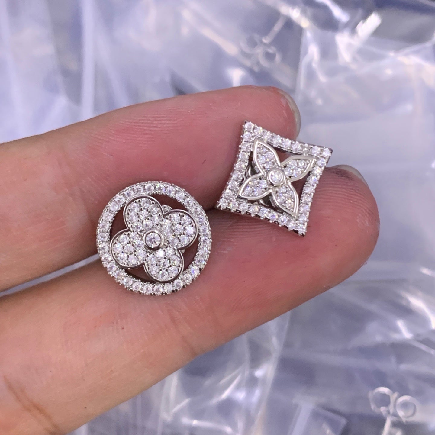 LuxluxHouse Low Price And High Quality Accessories Louis Vuitton