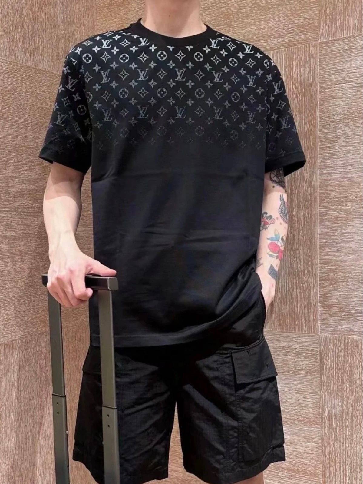 LuxluxHouse Best Quality Clothes T-shirt Louis Vuitton