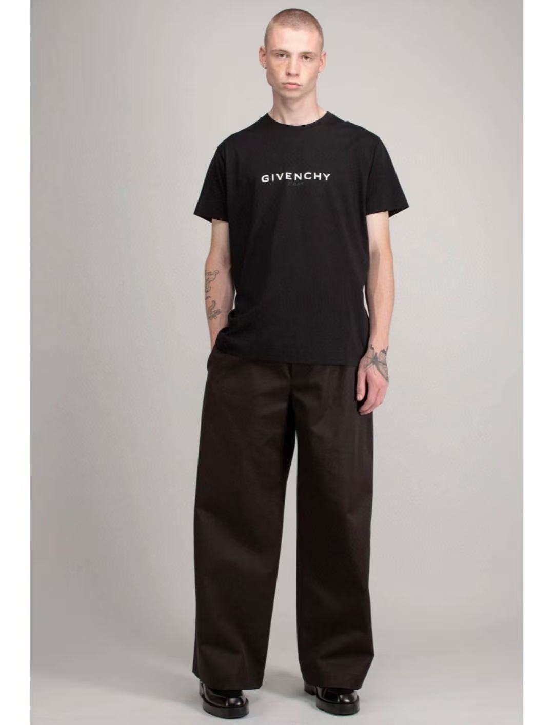 LuxluxHouse Best Quality Clothes Givenchy T-shirt