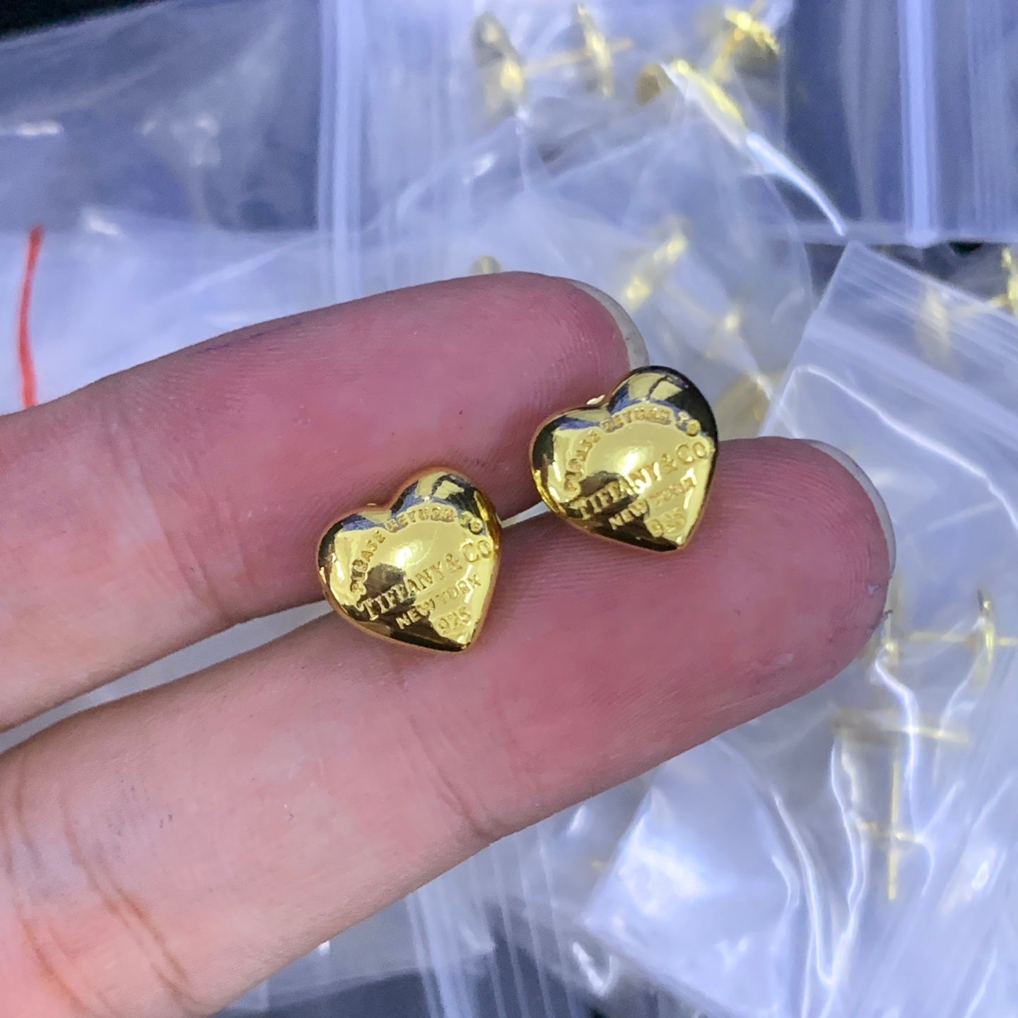 LuxluxHouse Low Price And High Quality Accessories Tiffany