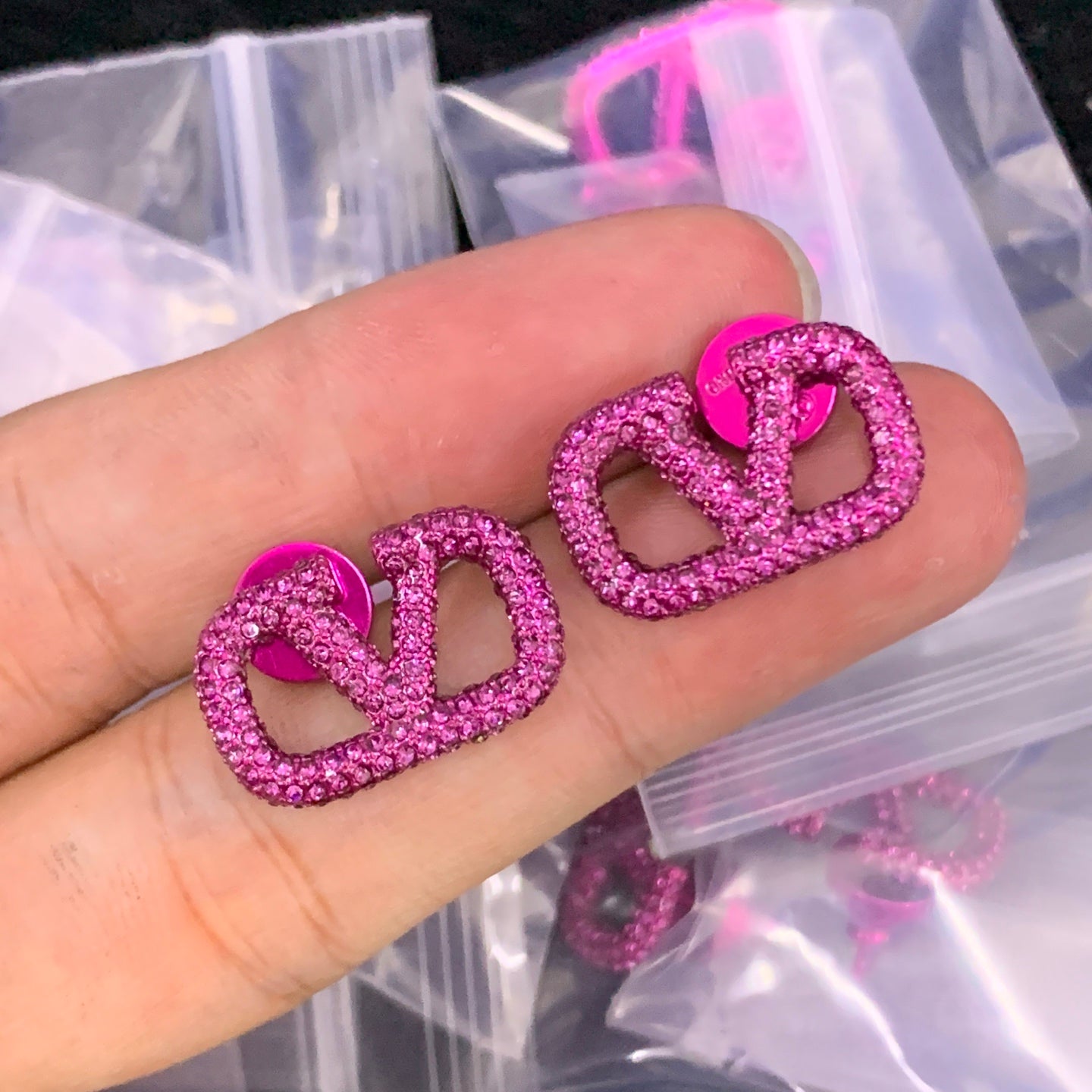 LuxluxHouse Low Price And High Quality Accessories Valentino