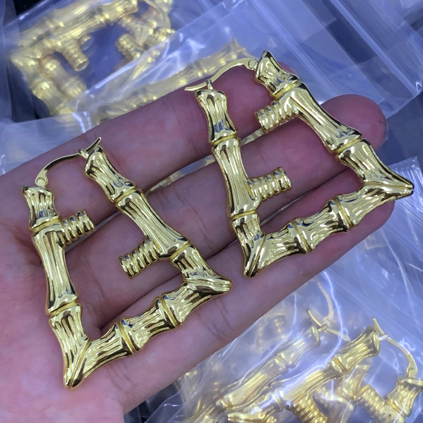 LuxluxHouse Low Price And High Quality Accessories Fendi