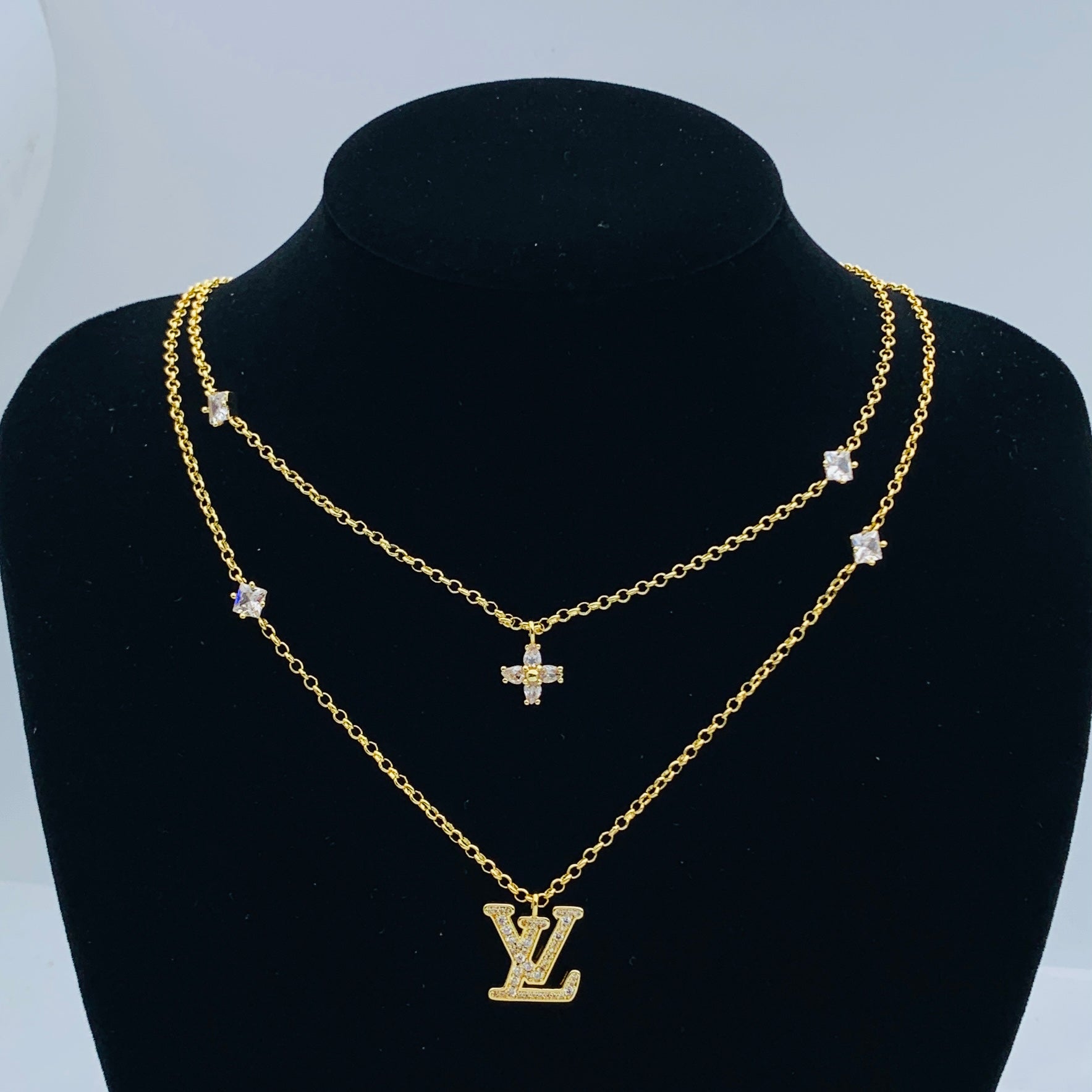 LuxluxHouse Low Price And High Quality Accessories Louis Vuitton