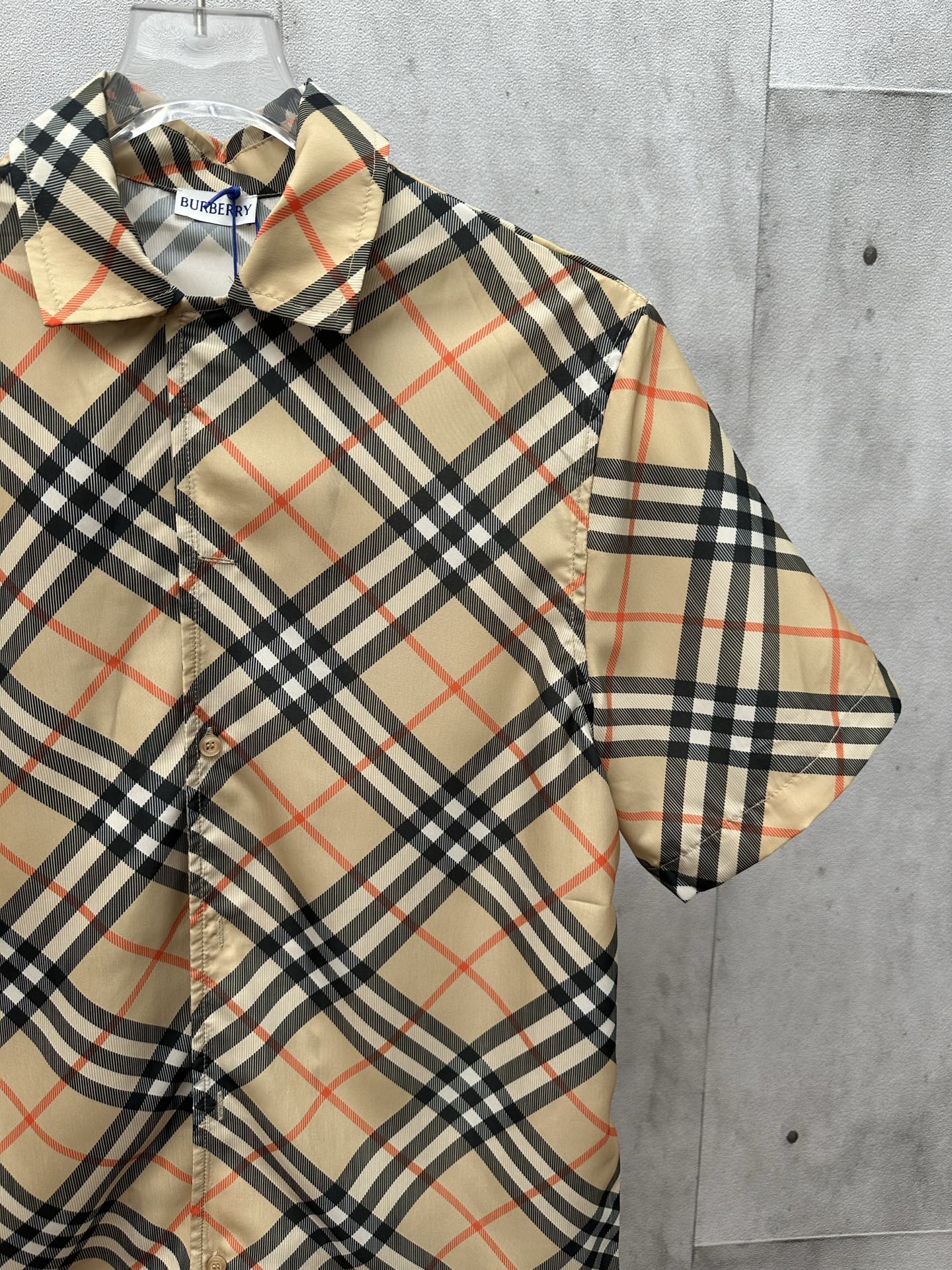 LuxluxHouse Best Quality Clothes Shirts&Polo Burberry