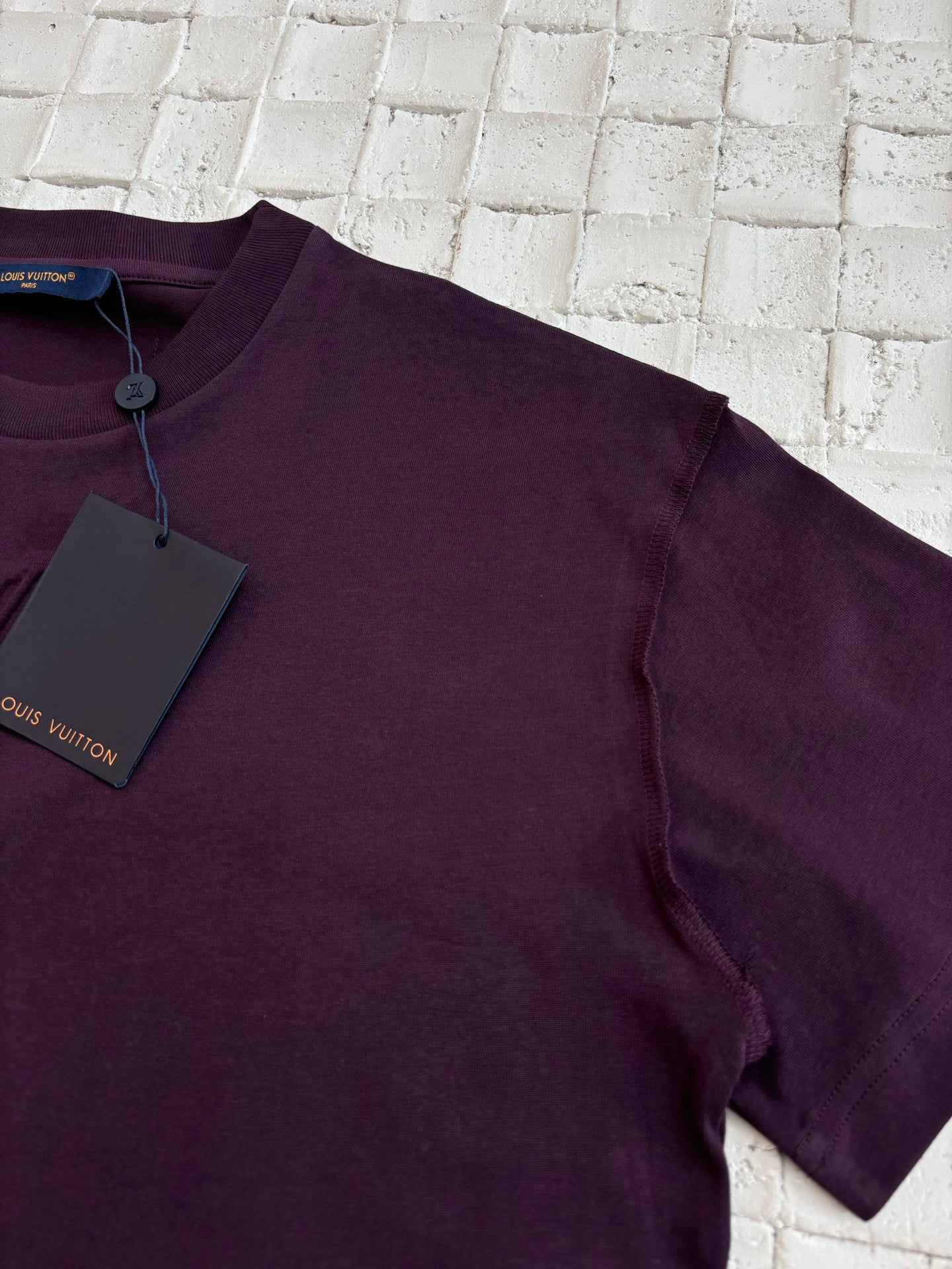 LuxluxHouse Best Quality Clothes T-shirt Louis Vuitton