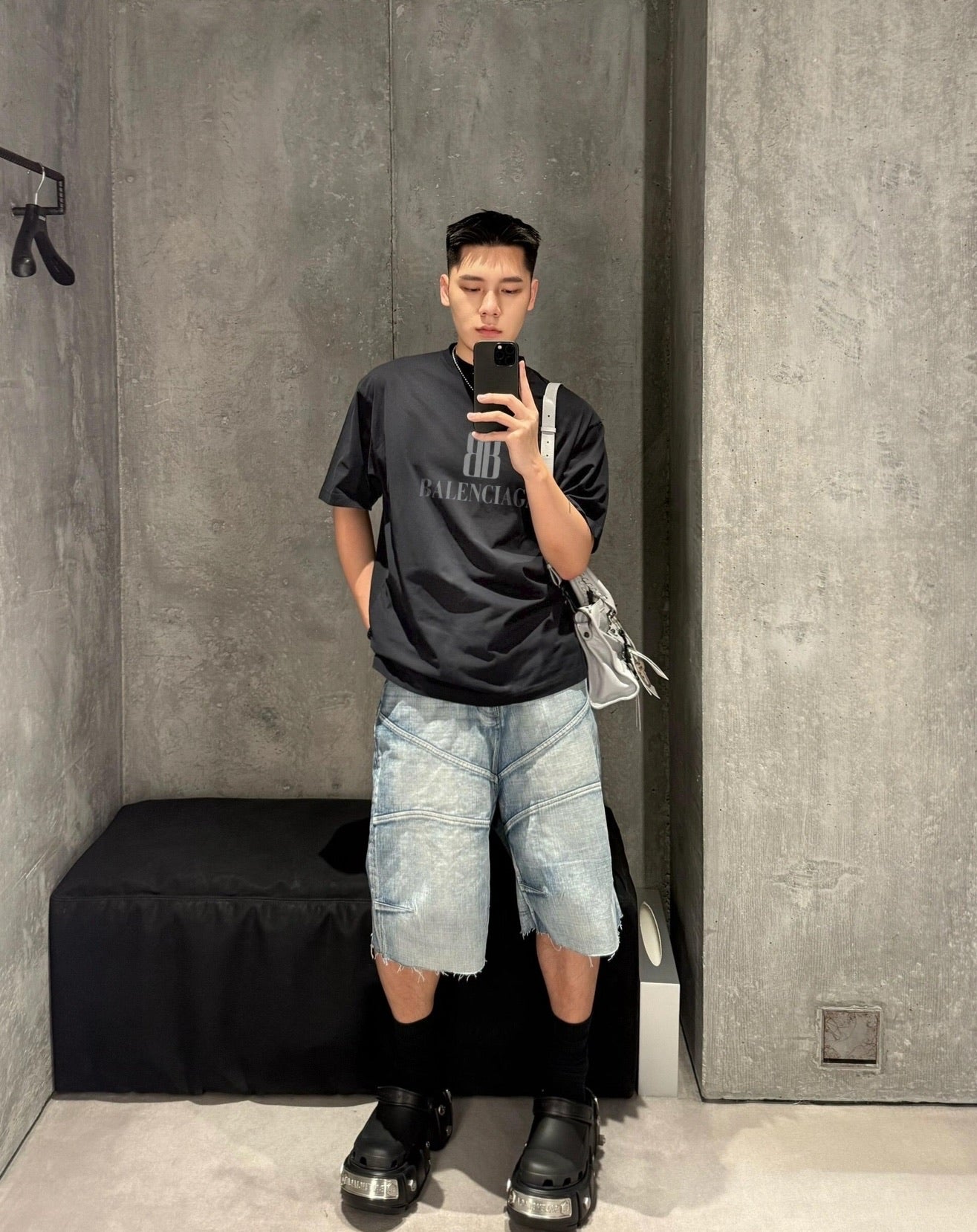 LuxluxHouse Best Quality Clothes Balenciaga T-shirt