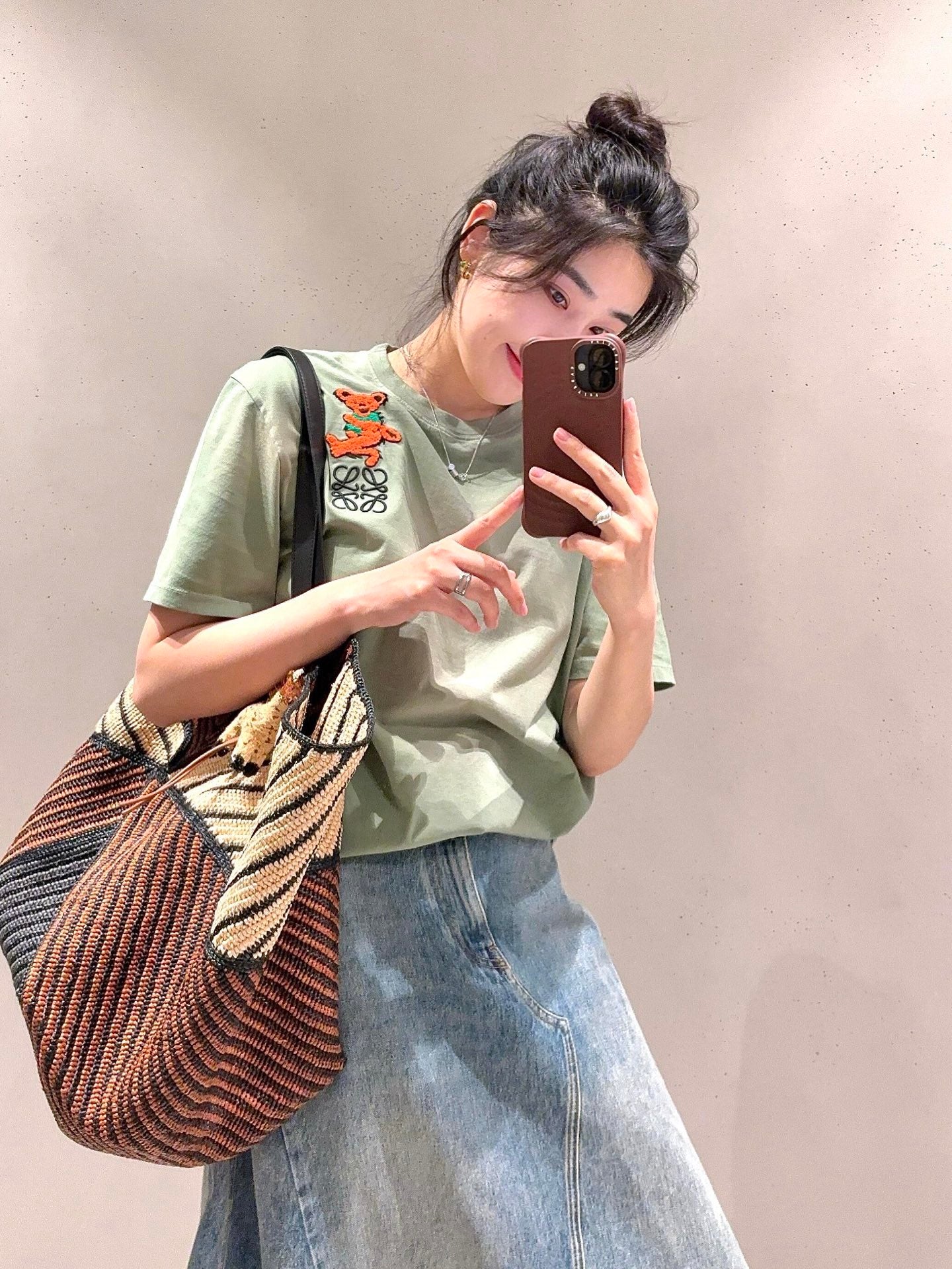 LuxluxHouse Best Quality Clothes T-shirt Loewe