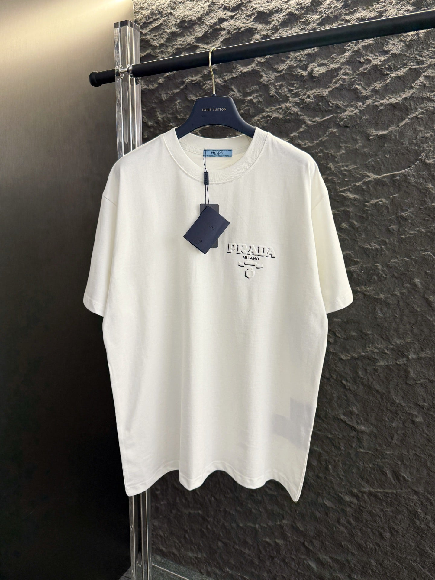 LuxluxHouse Best Quality Clothes T-shirt Prada