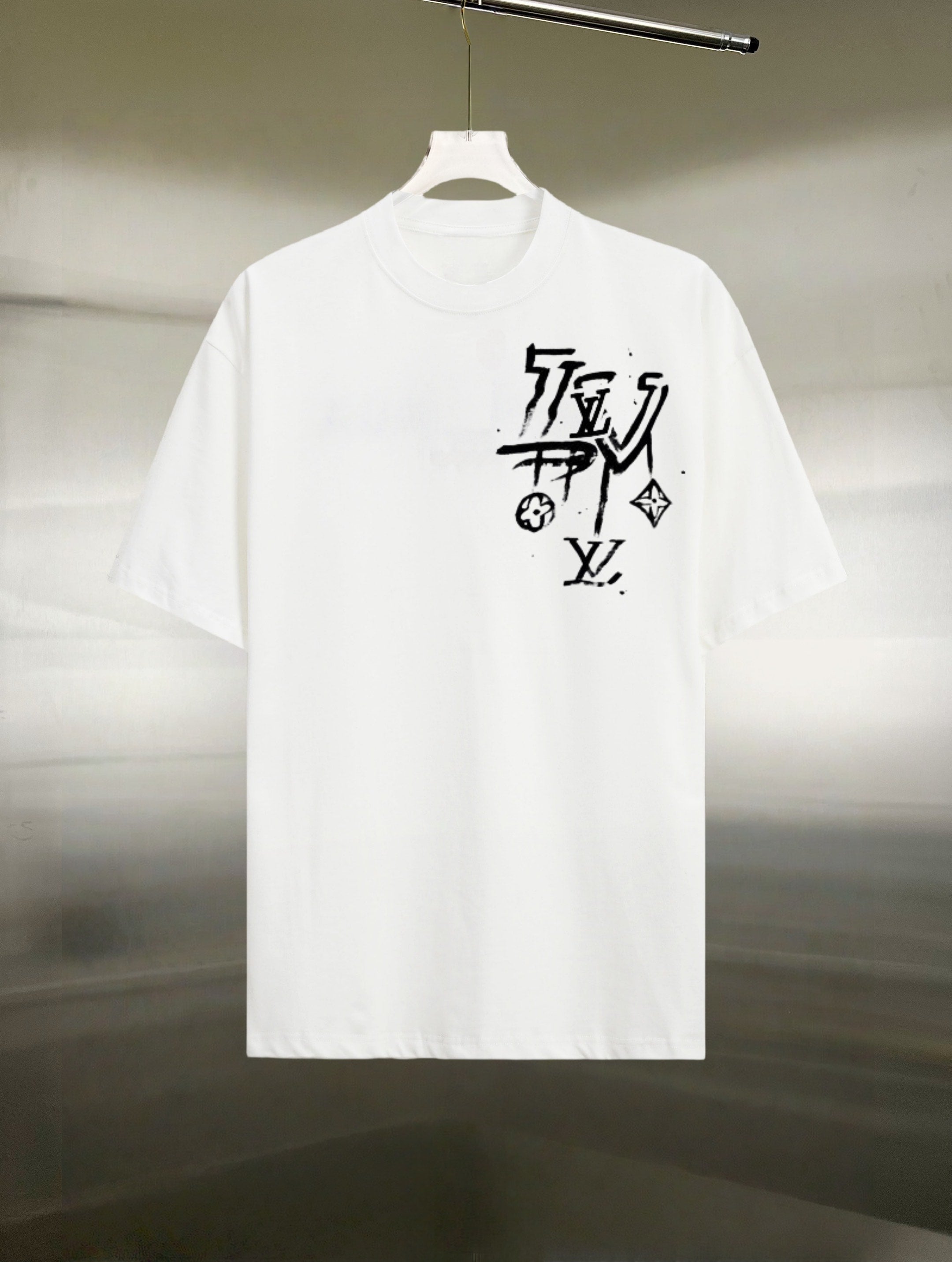 LuxluxHouse Best Quality Clothes T-shirt Louis Vuitton