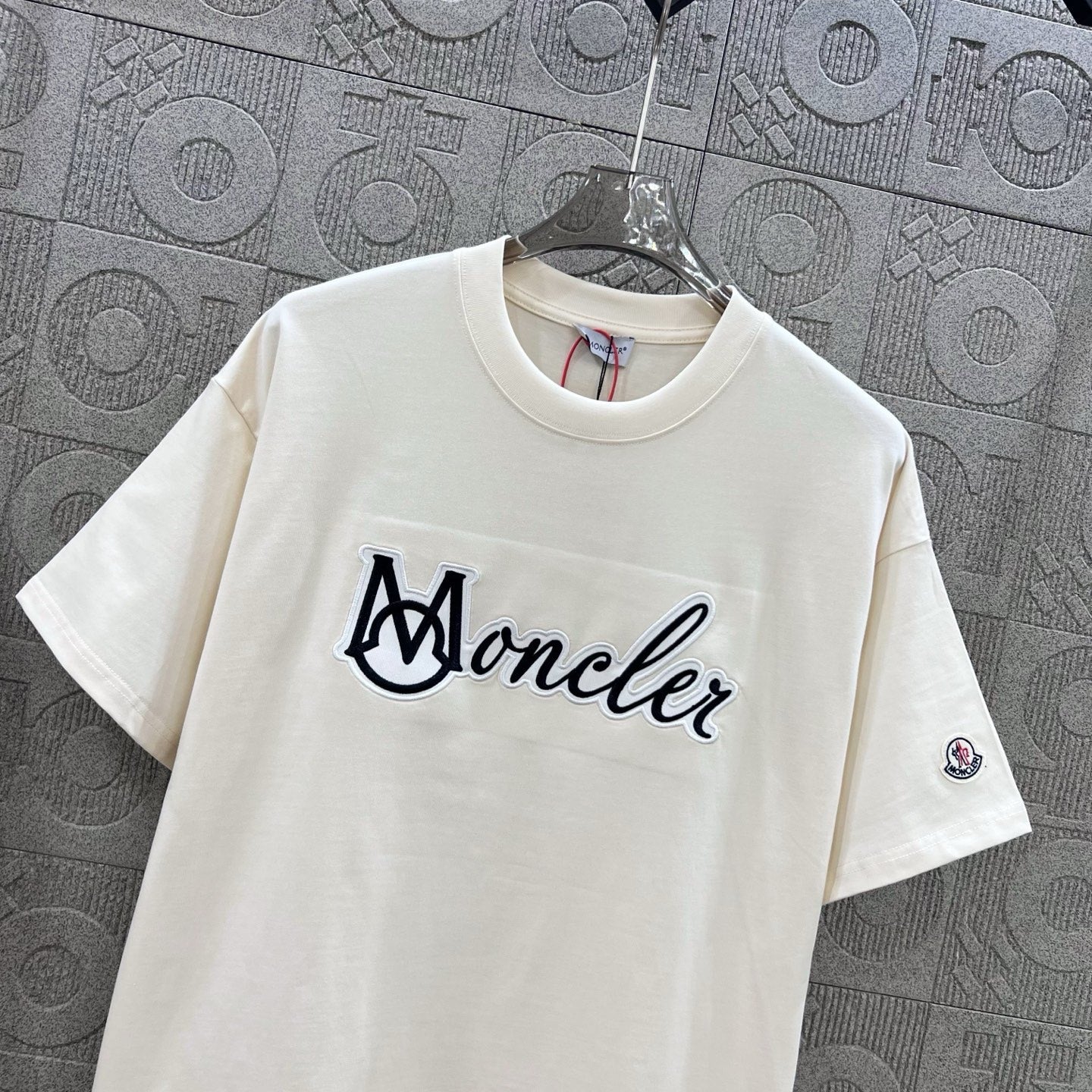 LuxluxHouse Best Quality Clothes T-shirt Moncler