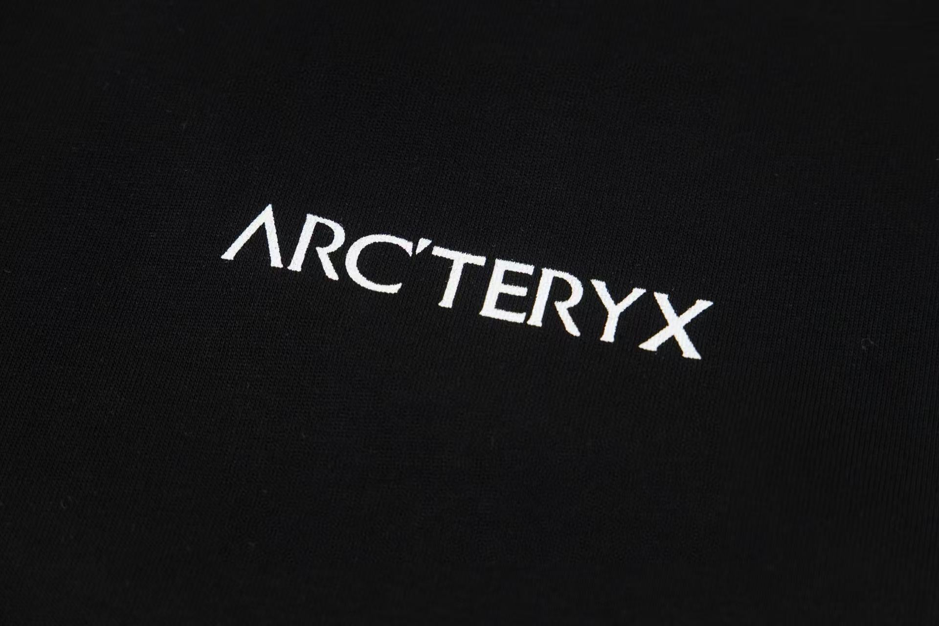 LuxluxHouse Best Quality Clothes T-shirt Arcteryx