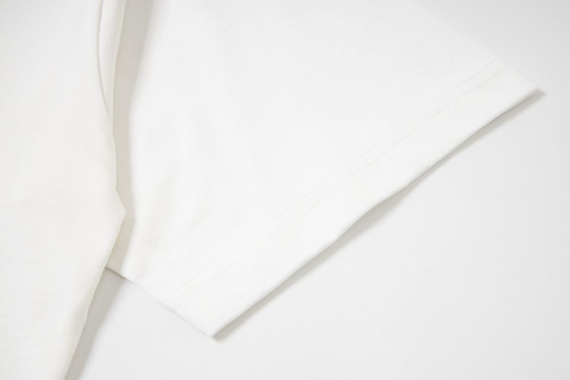 LuxluxHouse Best Quality Clothes T-shirt Chanel & Maison Margiela