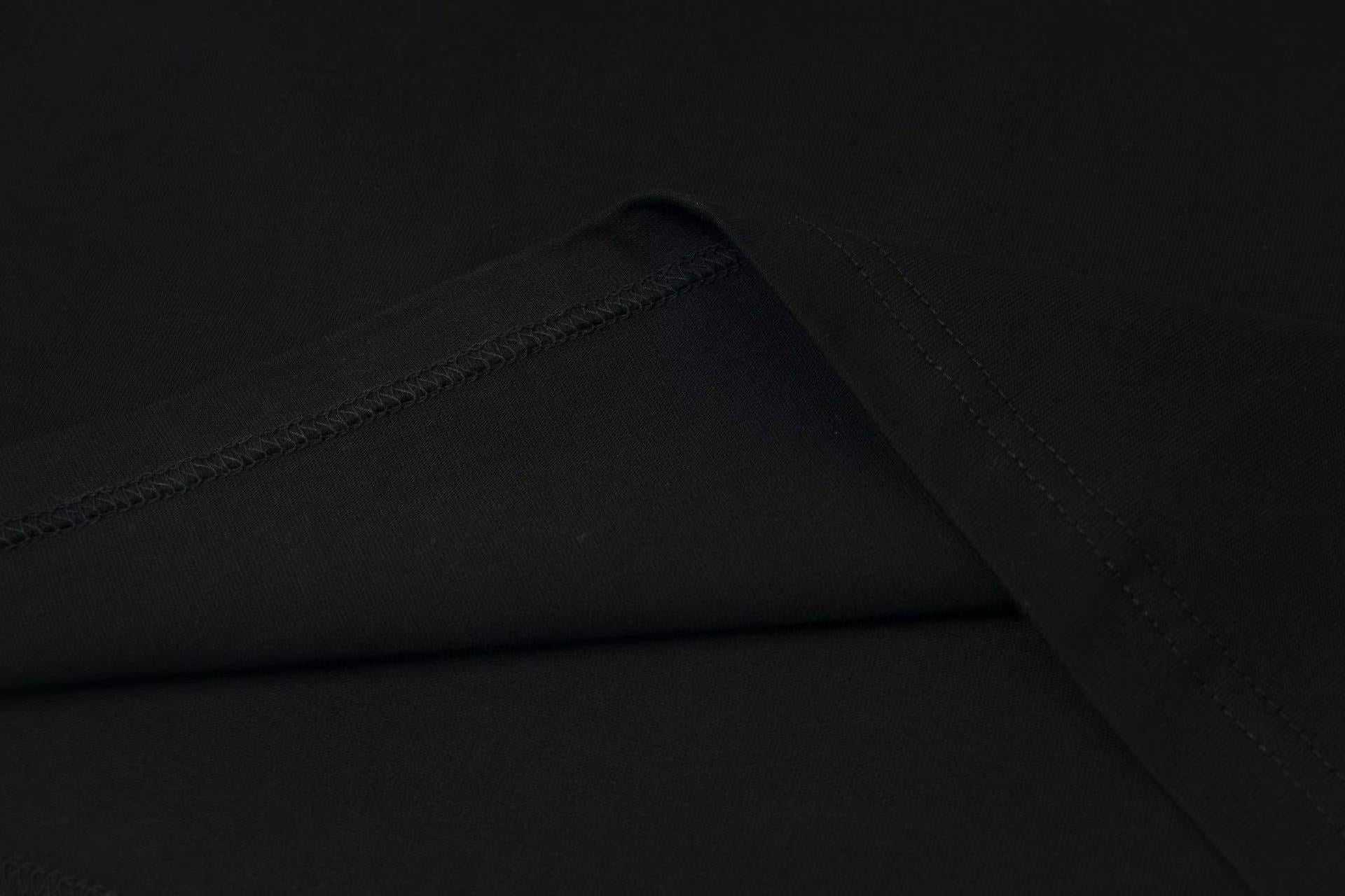 LuxluxHouse Best Quality Clothes T-shirt Moncler