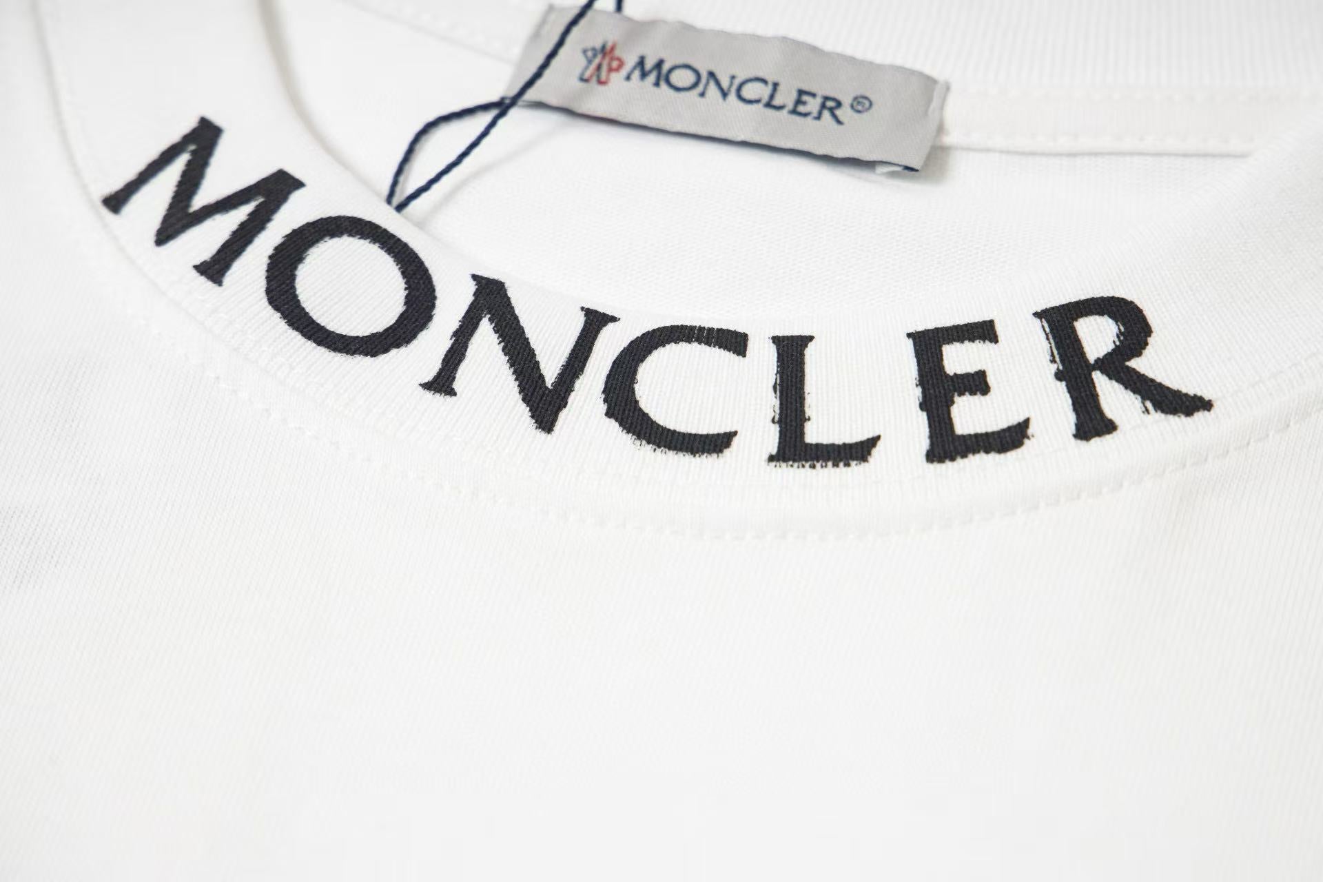 LuxluxHouse Best Quality Clothes T-shirt Moncler