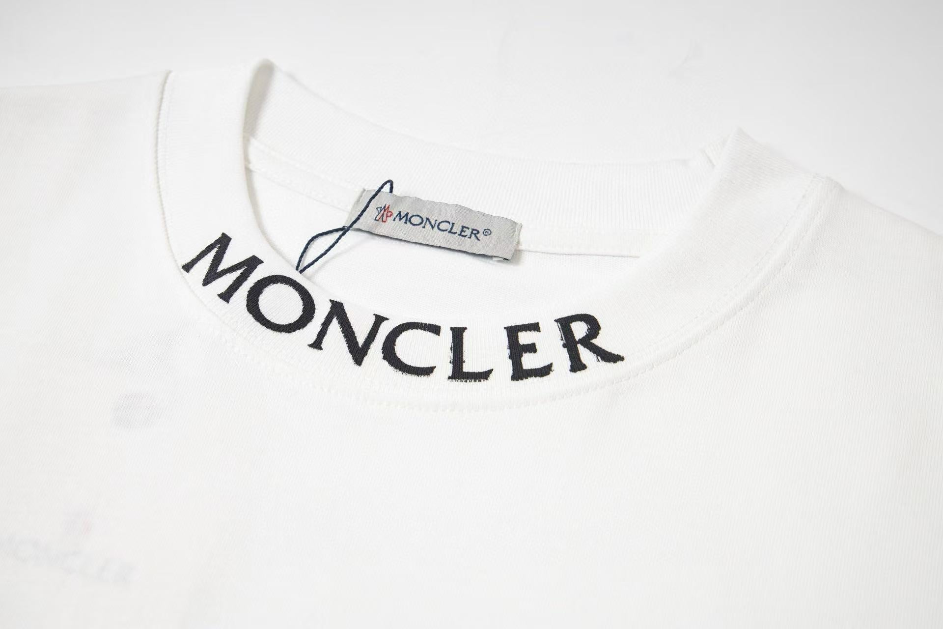 LuxluxHouse Best Quality Clothes T-shirt Moncler