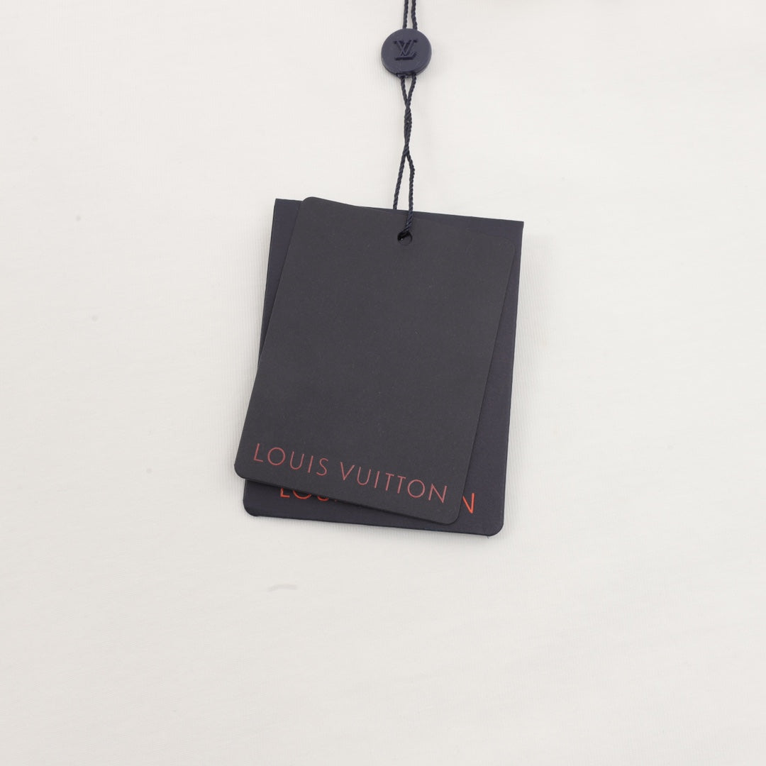 LuxluxHouse Best Quality Clothes T-shirt Louis Vuitton