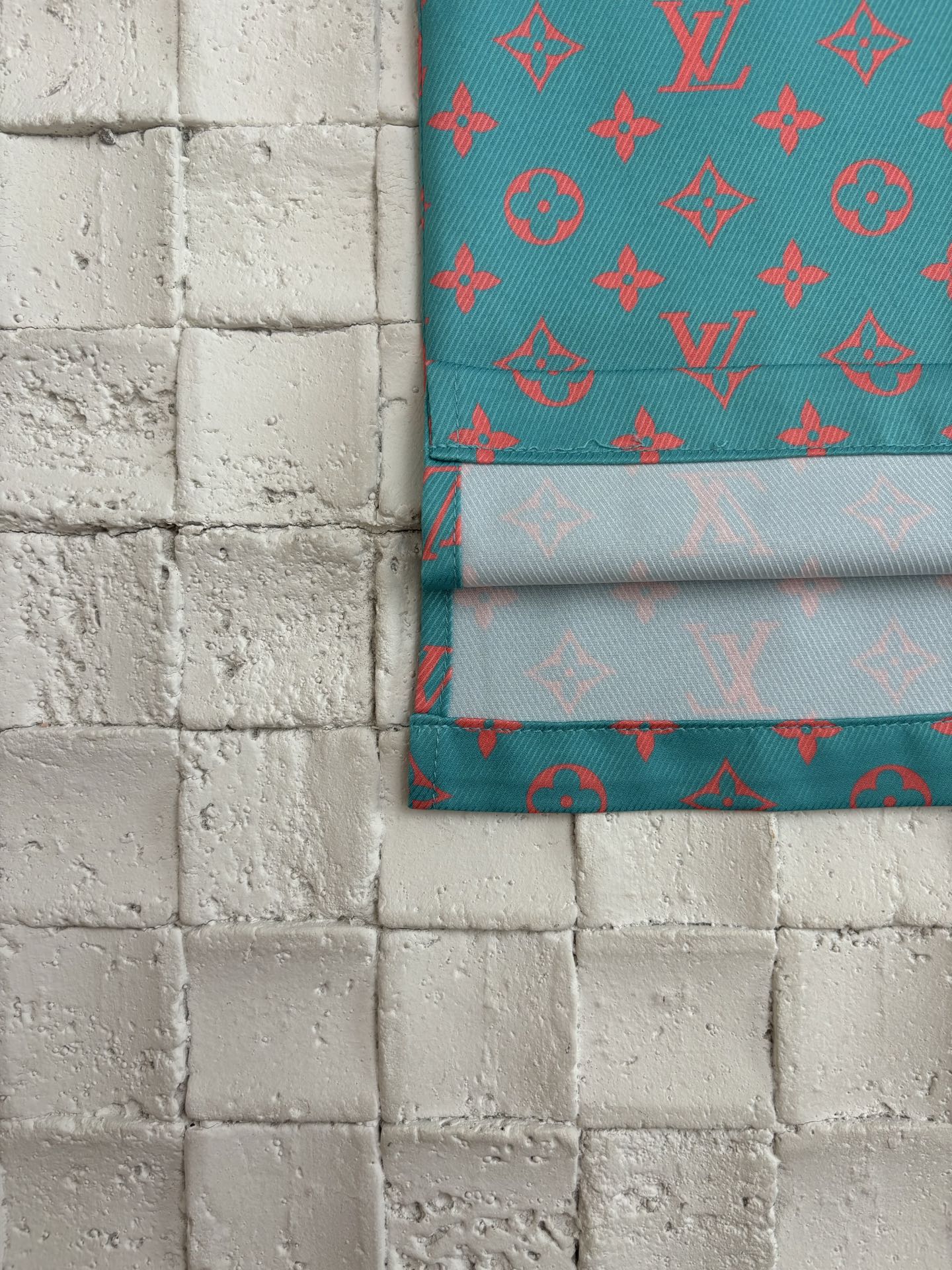 LuxluxHouse Best Quality Clothes Shirts&Polo Louis Vuitton