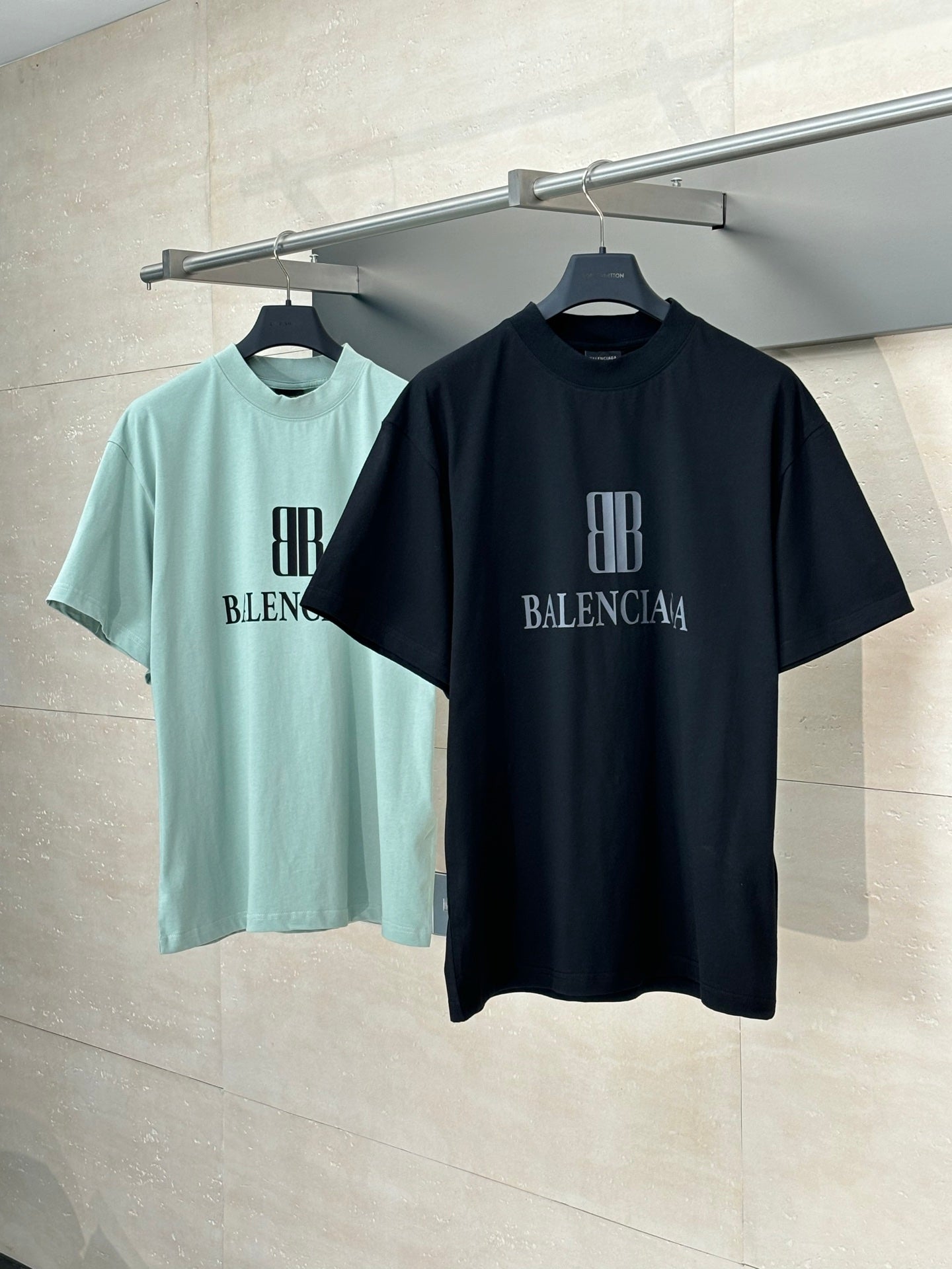 LuxluxHouse Best Quality Clothes Balenciaga T-shirt