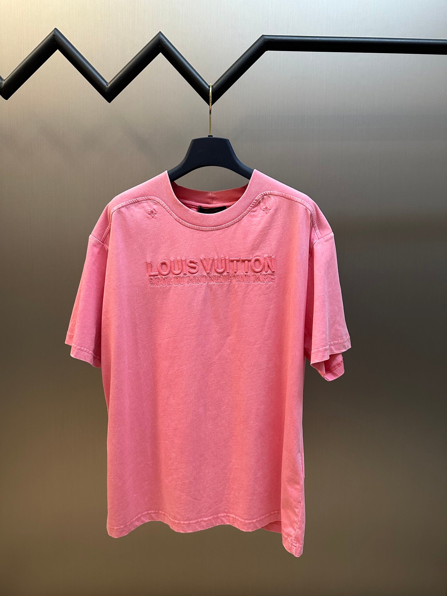 LuxluxHouse Best Quality Clothes T-shirt Louis Vuitton