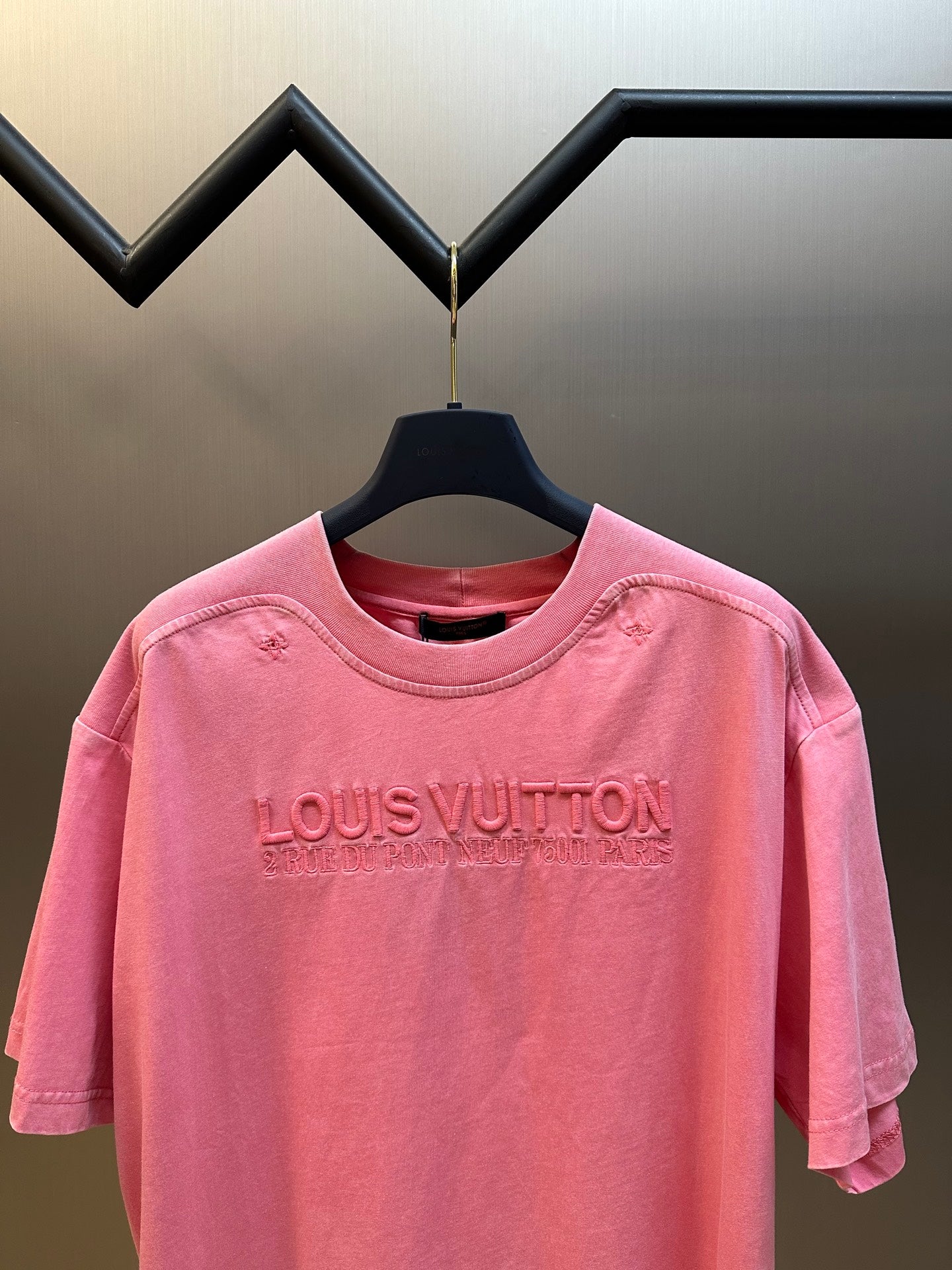 LuxluxHouse Best Quality Clothes T-shirt Louis Vuitton