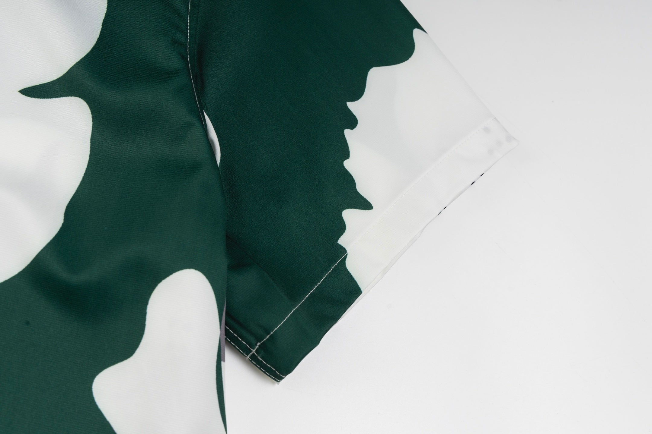 LuxluxHouse Best Quality Clothes Shirts&Polo Valentino