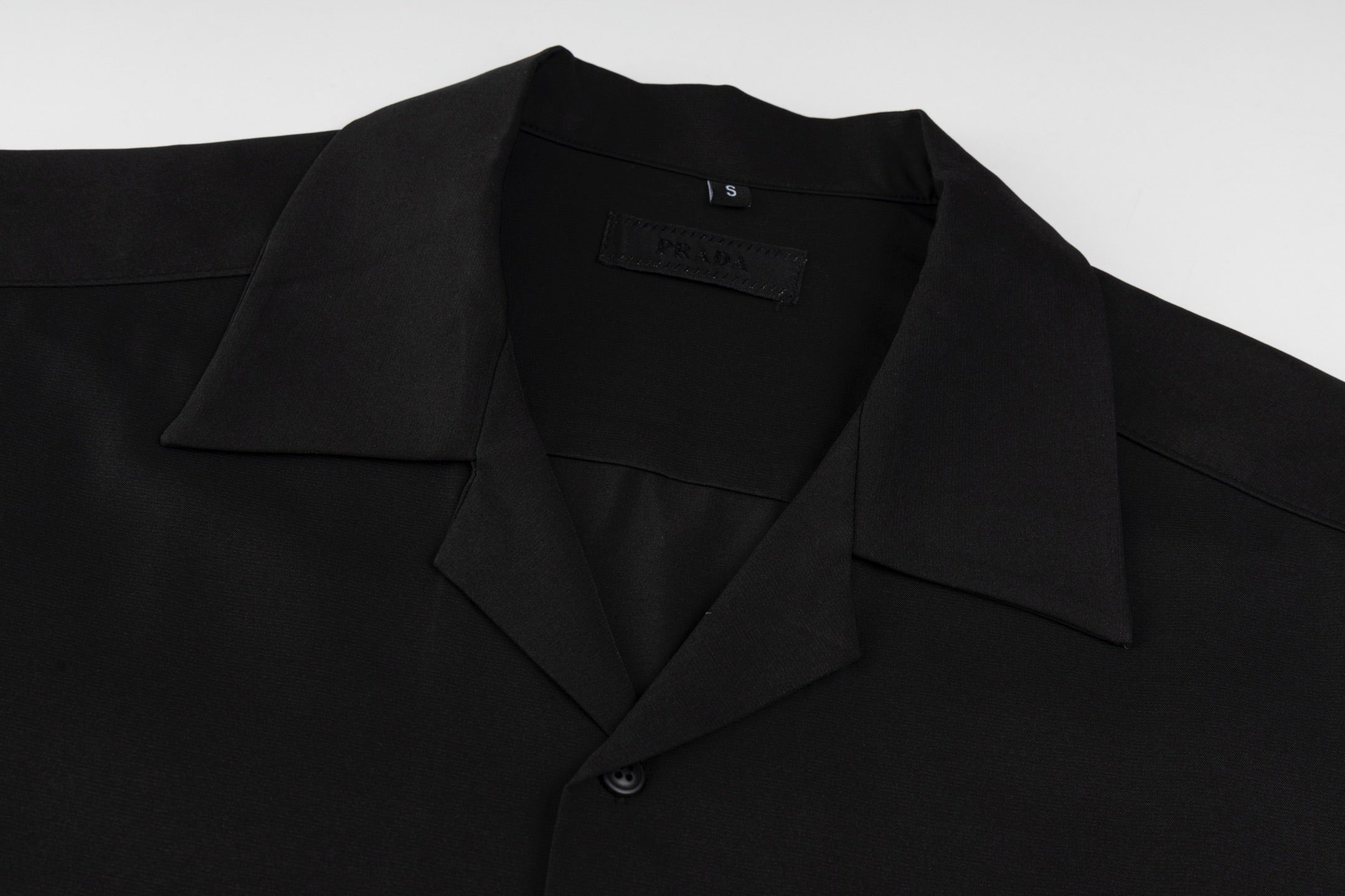 LuxluxHouse Best Quality Clothes Shirts&Polo Prada