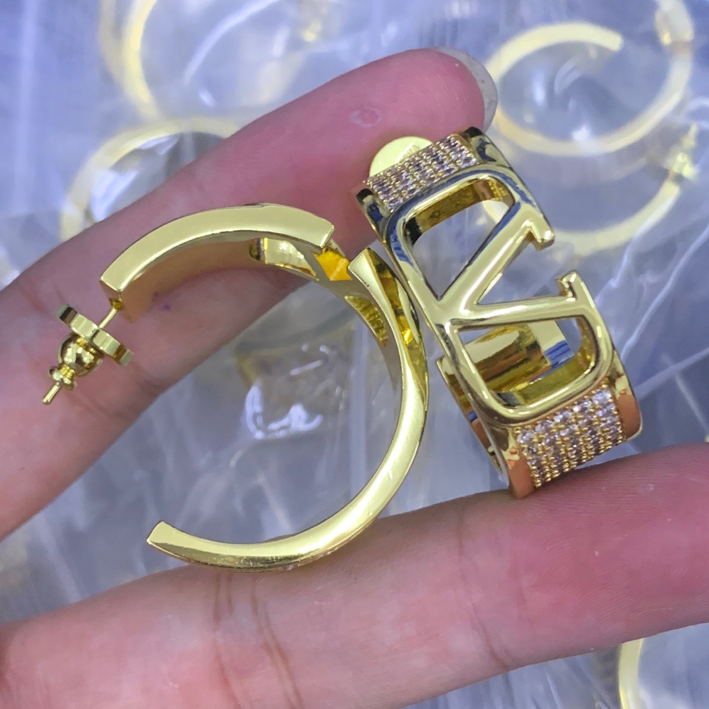 LuxluxHouse Low Price And High Quality Accessories Valentino