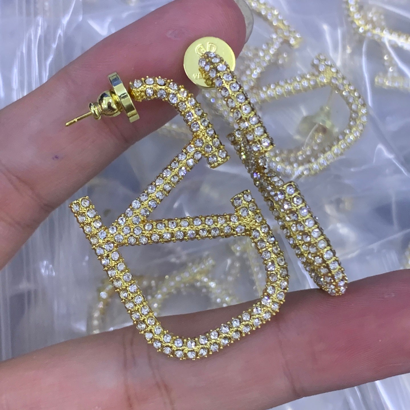 LuxluxHouse Low Price And High Quality Accessories Valentino