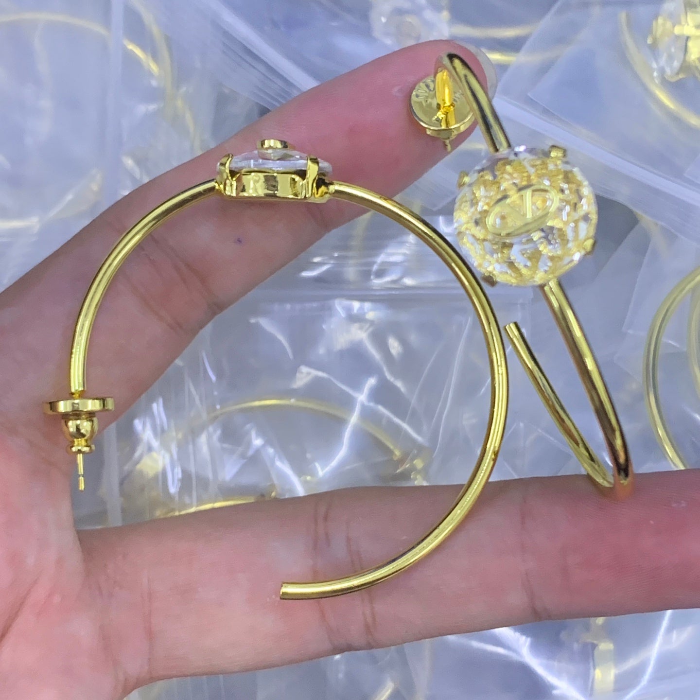 LuxluxHouse Low Price And High Quality Accessories Valentino