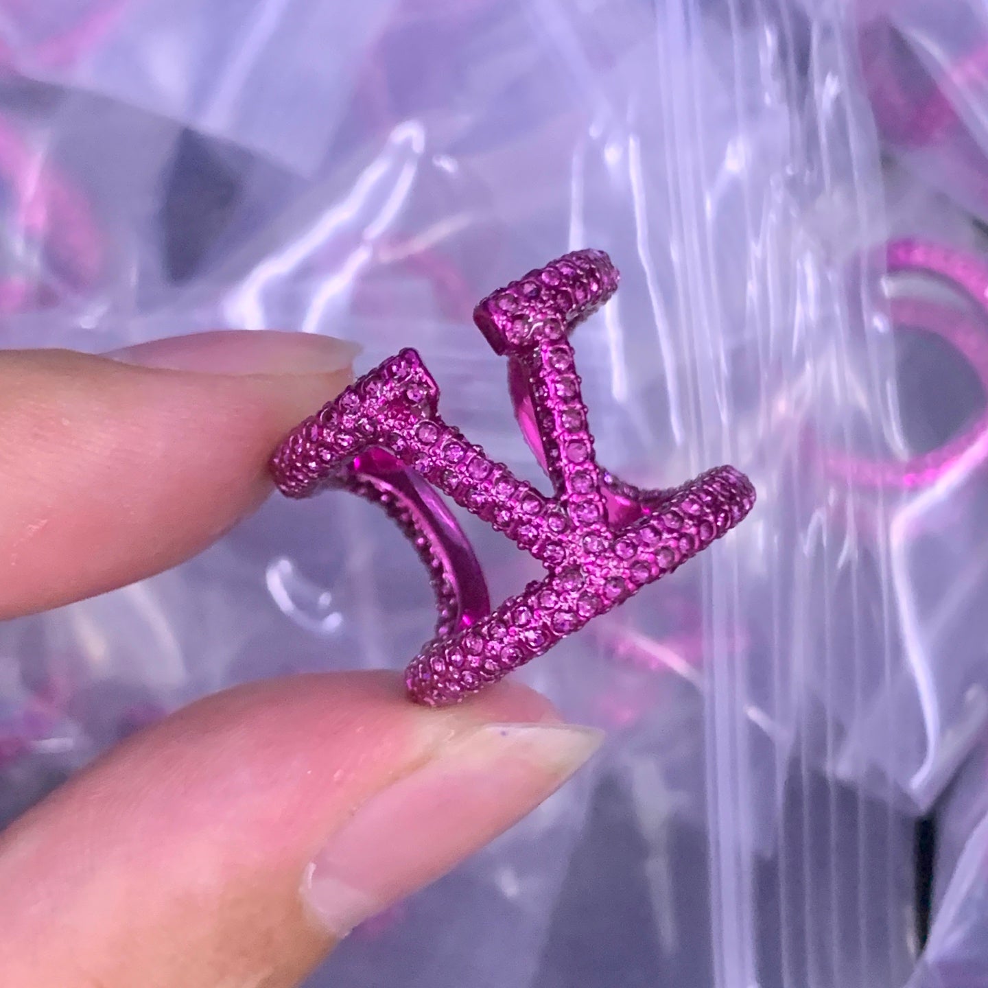 LuxluxHouse Low Price And High Quality Accessories Valentino