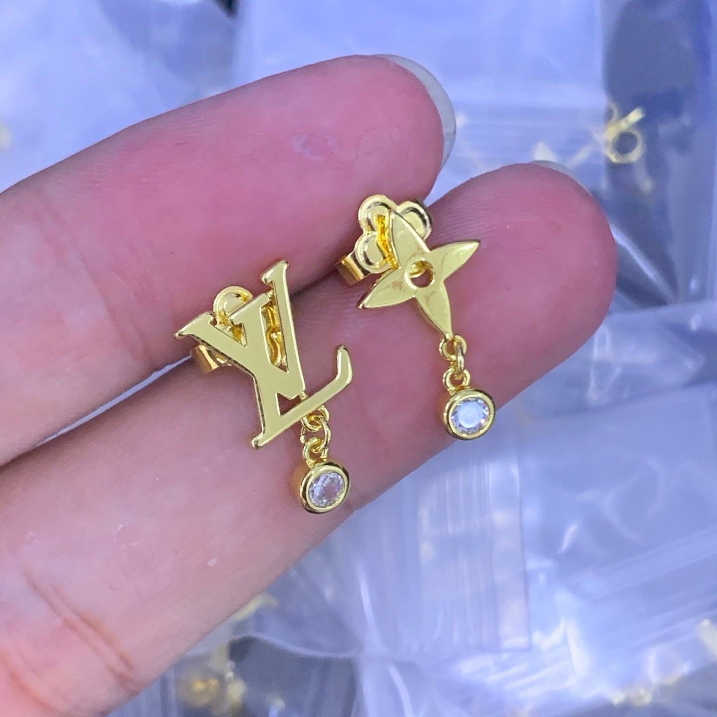 LuxluxHouse Low Price And High Quality Accessories Louis Vuitton