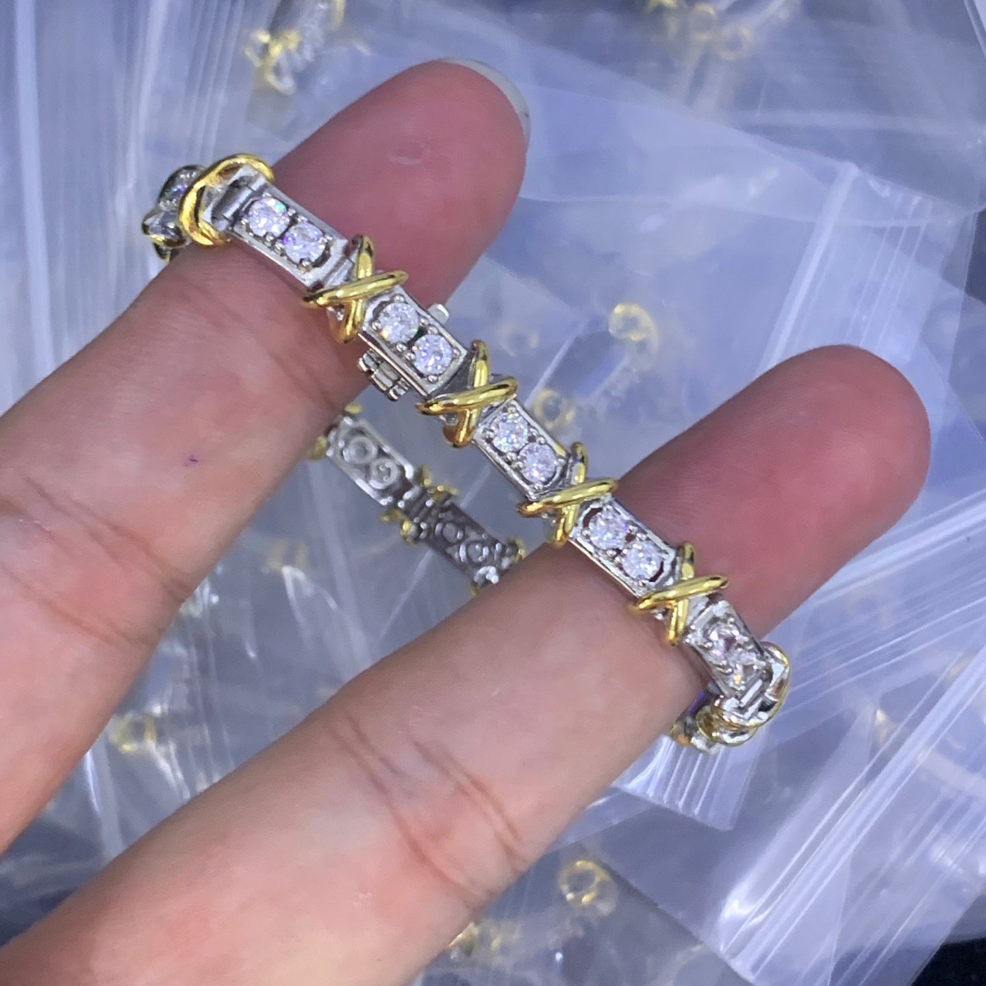 LuxluxHouse Low Price And High Quality Accessories Tiffany